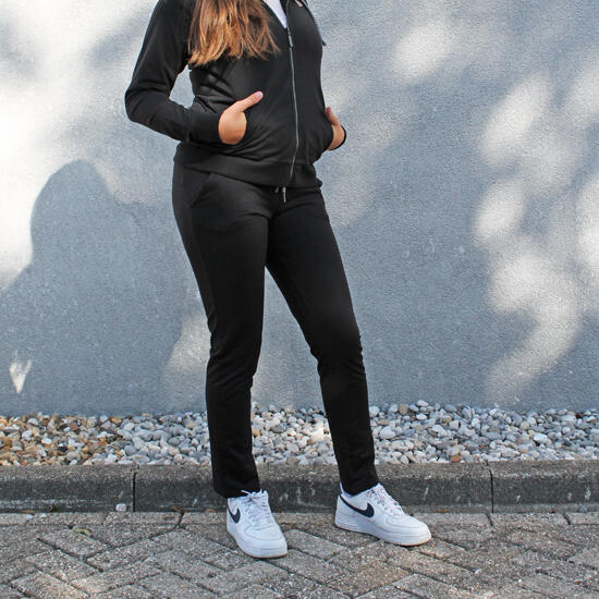 Damen-Stretch-Jogginghose Nadia mit geradem Bein. 3/5