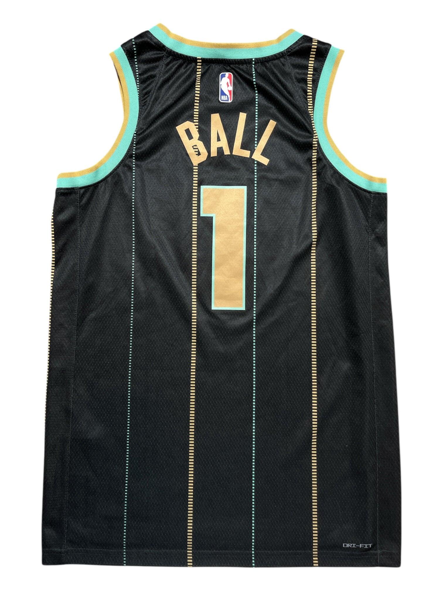 Tweedehands - NBA Shirt Charlotte Hornets 2022/2023 Edition - Als nieuw 2/2