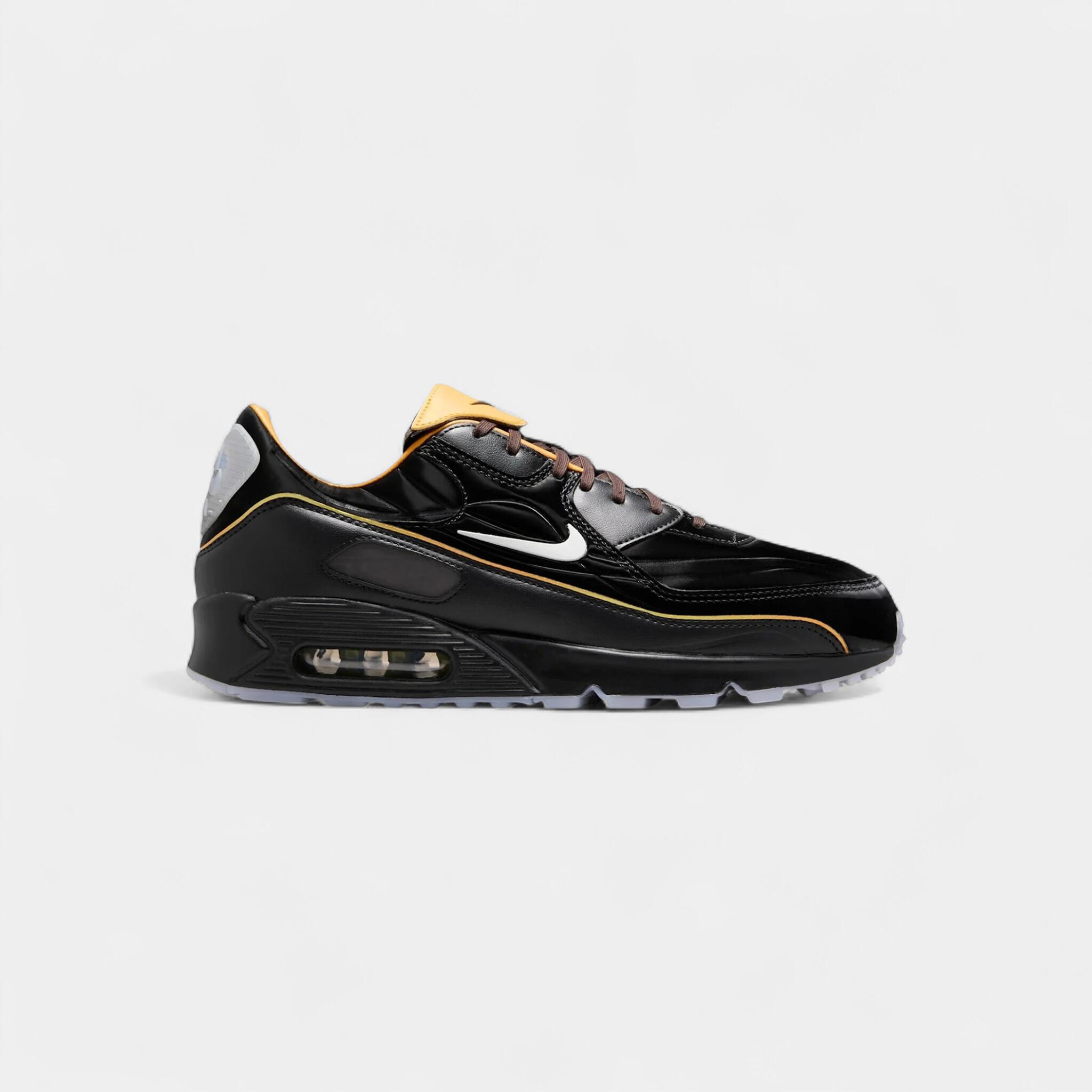 NIKE picture