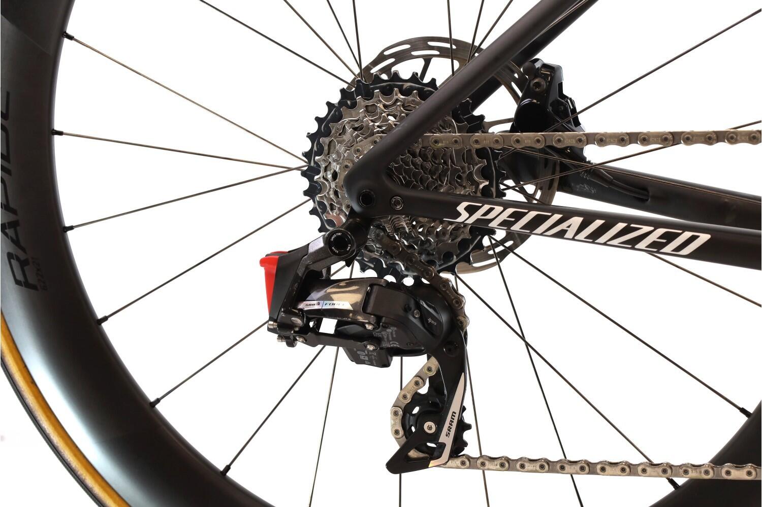 Segunda Vida · Bicicleta estrada ·  Tarmac SL8 Pro AXS 12V · Muito bom estado 3/8