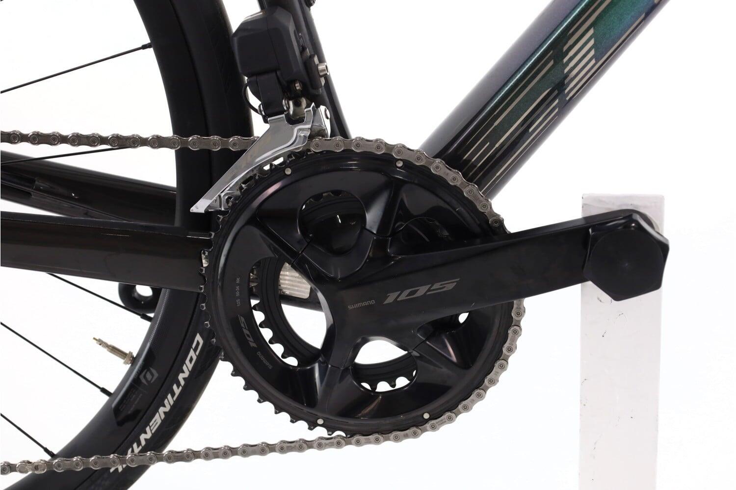 Refurbished road bike ·  Addict 20 Di2 12V · Very good condition 4/7