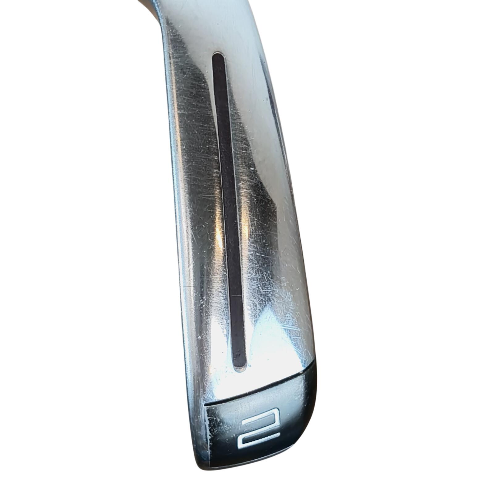 TaylorMade Sim Udi #2 Utility Iron / Flex Stiff / #2/17 2/5