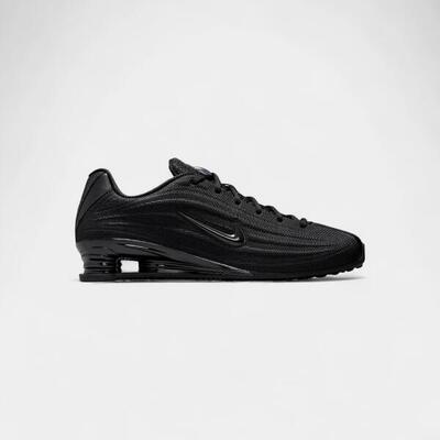 Nike shox z black (women's)