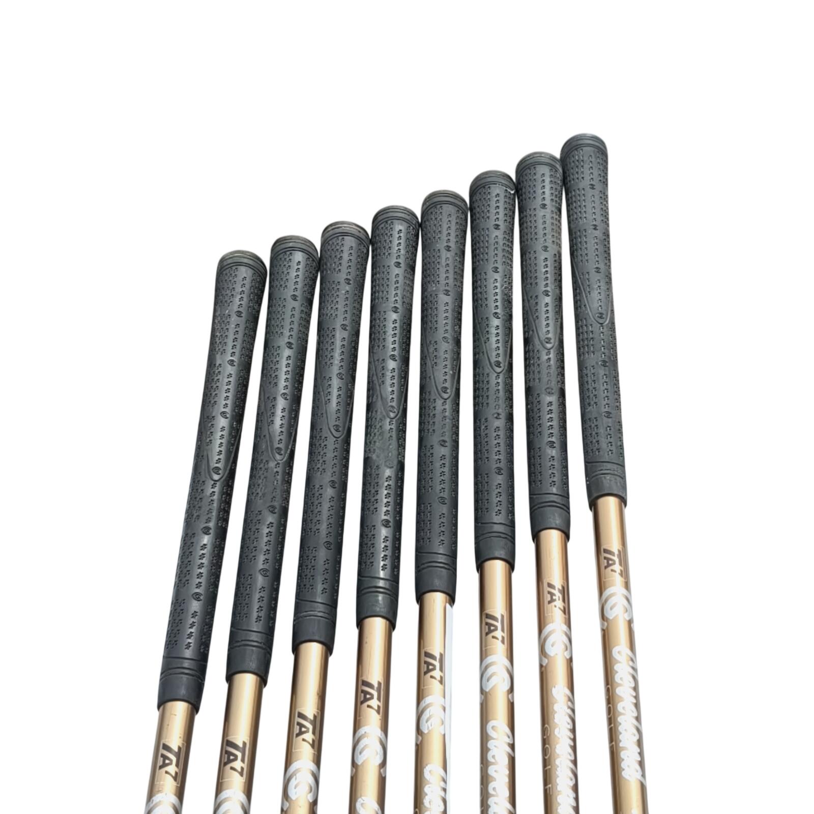 Cleveland Tour Action TA7 IJzerset / 3-PW / Flex Regular / Grafiet 5/7