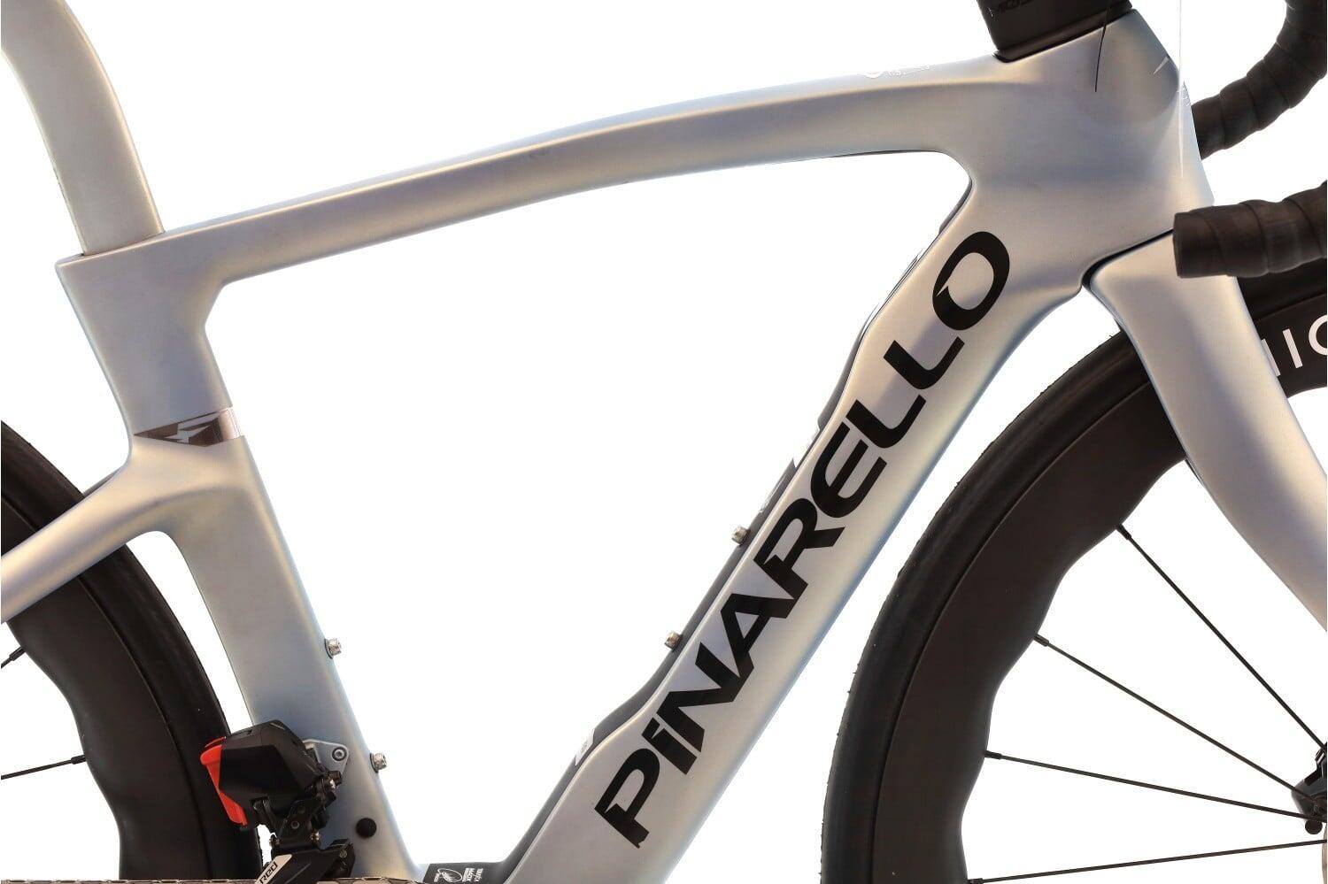 Refurbished road bike ·  Dogma F Disc AXS 12V · Very good condition 2/7