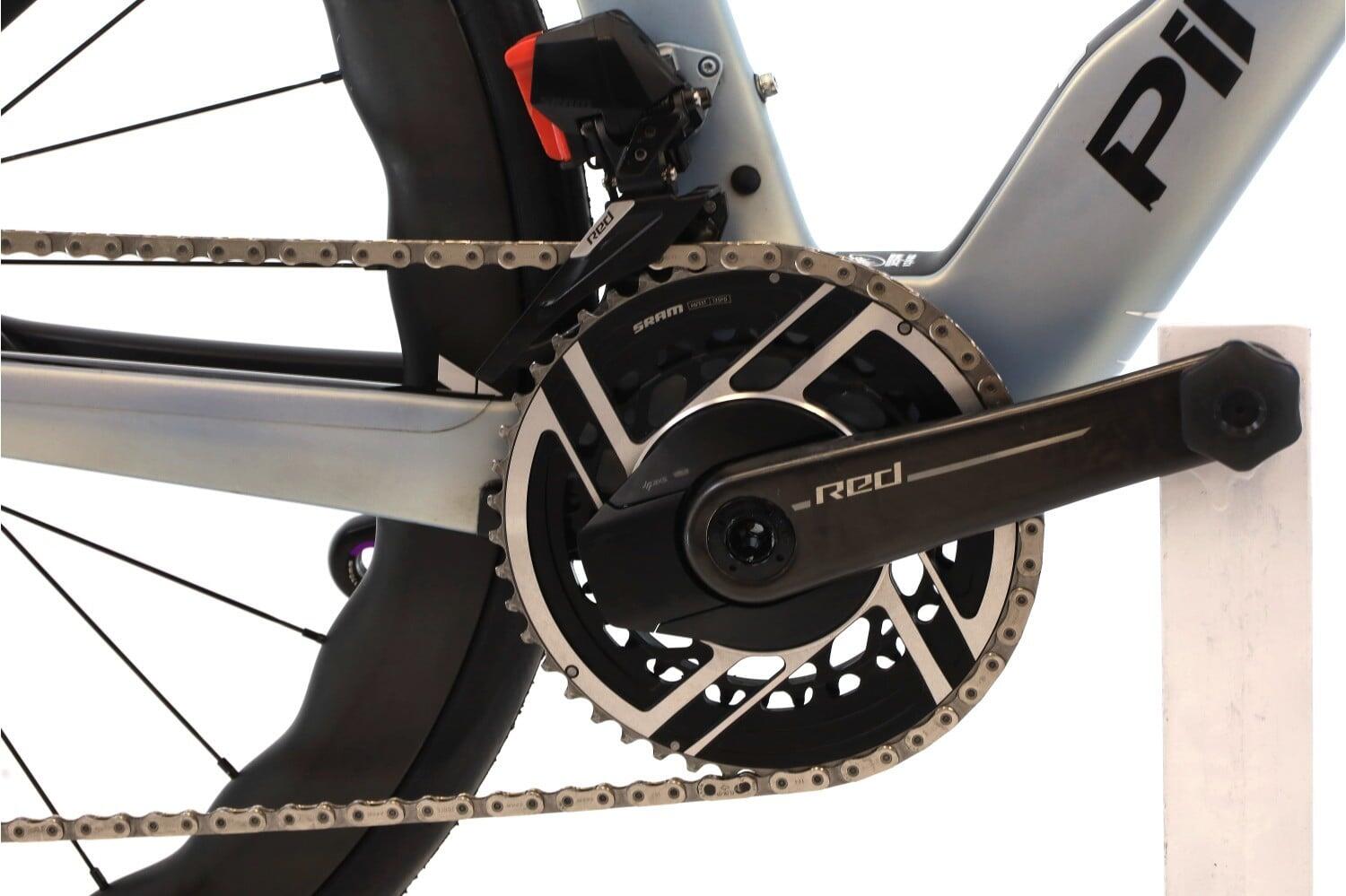 Refurbished road bike ·  Dogma F Disc AXS 12V · Very good condition 4/7