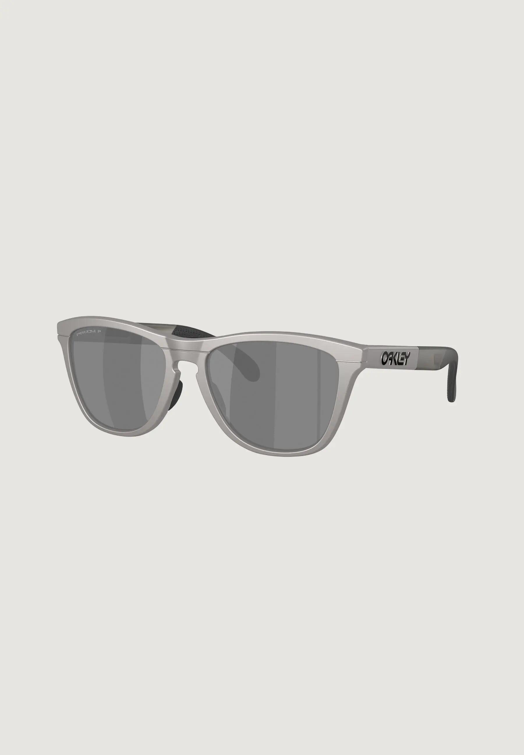 OAKLEY picture