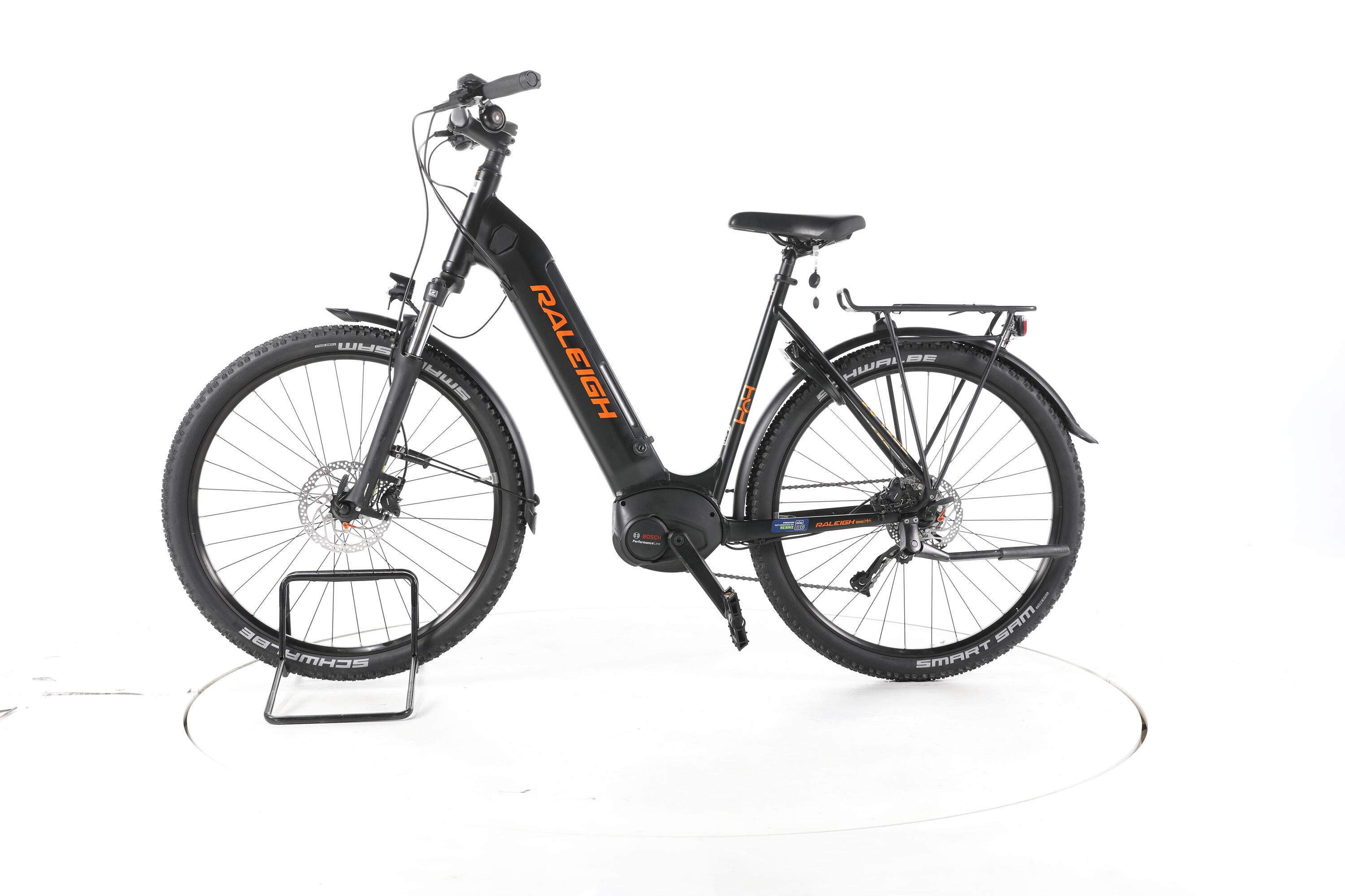 Refurbished - Raleigh Dundee Trekking E-Bike Low step - Good Condition 6/7