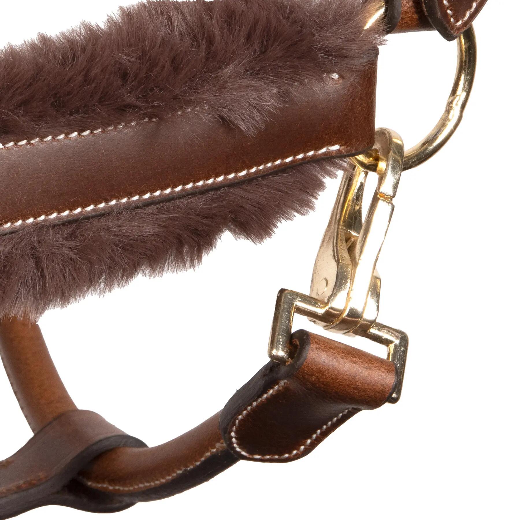 Grembiule per cavallo in cuoio anatomico Harry's Horse Furry Matt 3/3