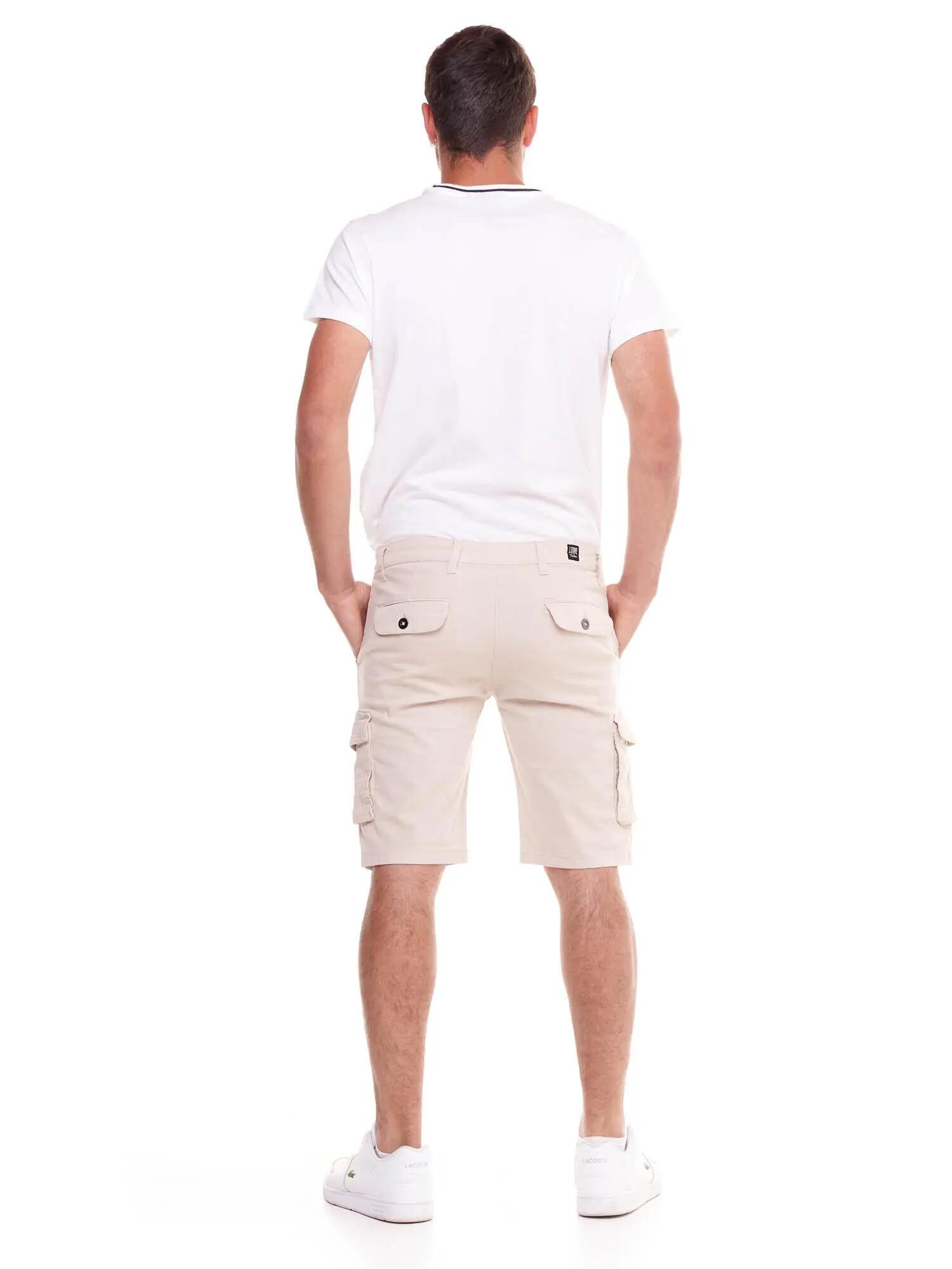 Minimalistische Cargo-Shorts für Herren 5/6
