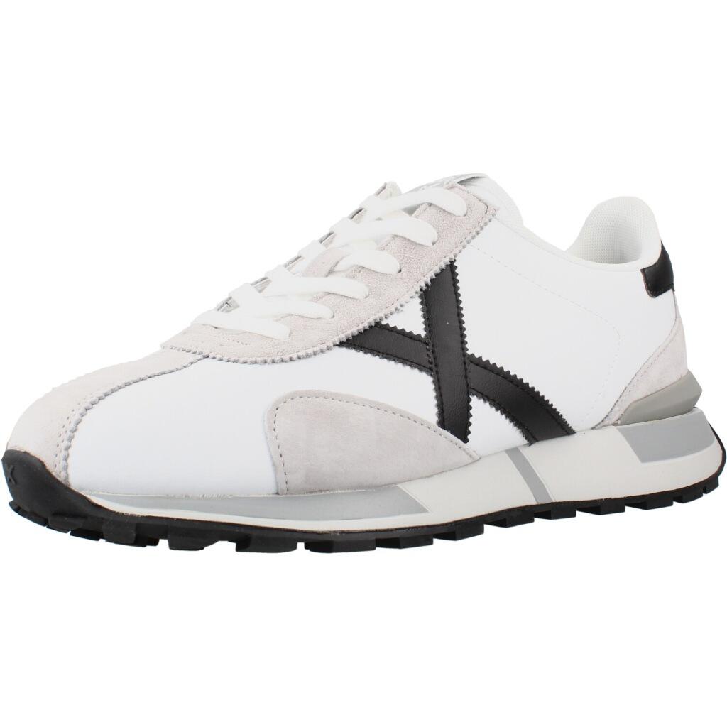 Scarpe Munich modello 8350195 per uomini 1/6
