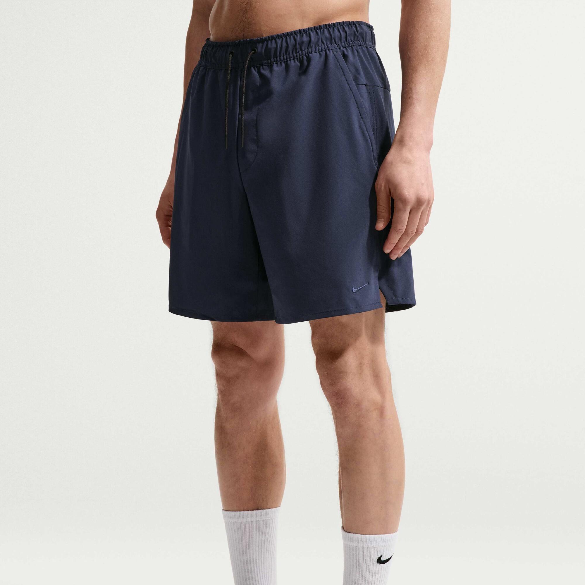Short Nike Unlimited Dri-Fit 7" non doublé pour homme 2/5