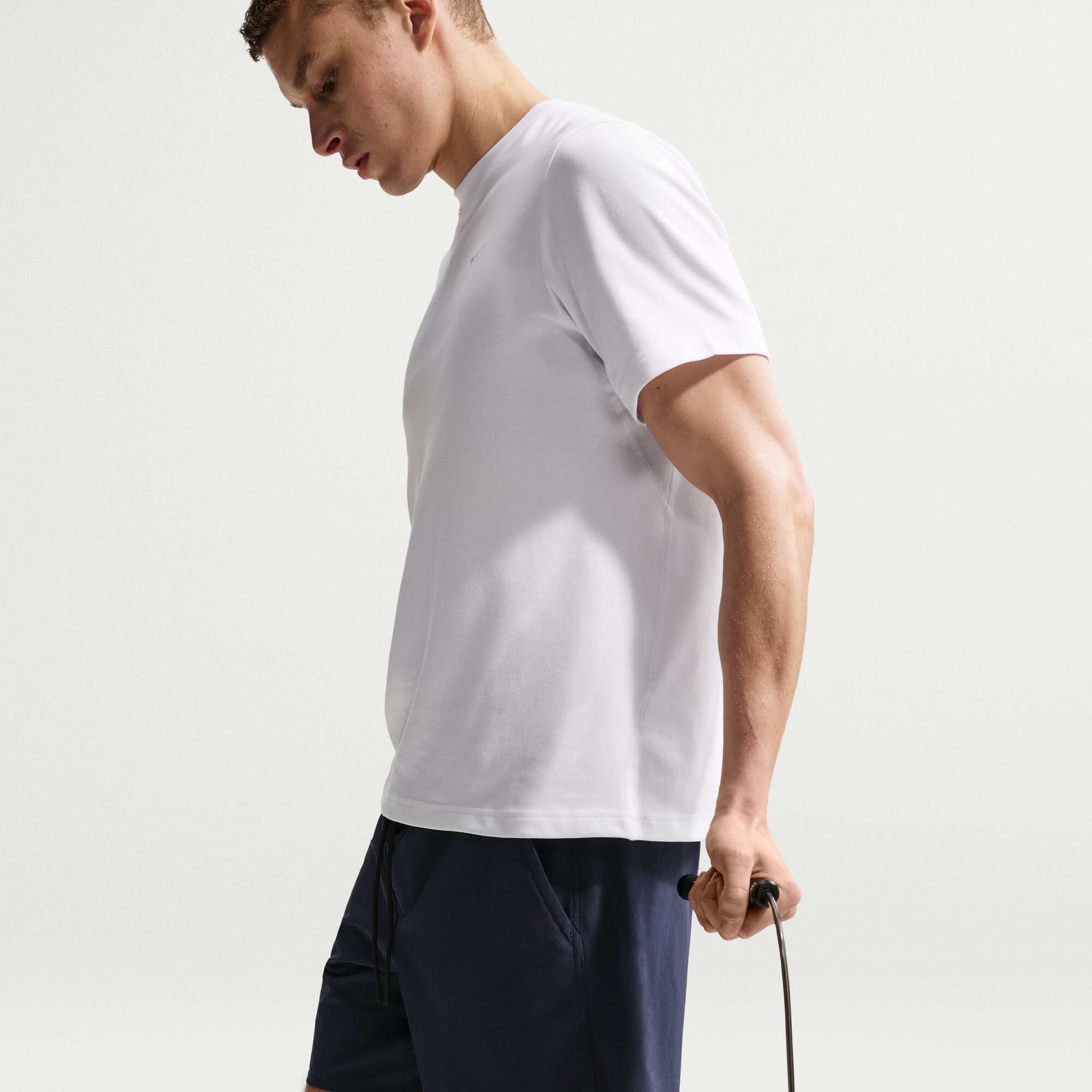 Short Nike Unlimited Dri-Fit 7" non doublé pour homme 4/5