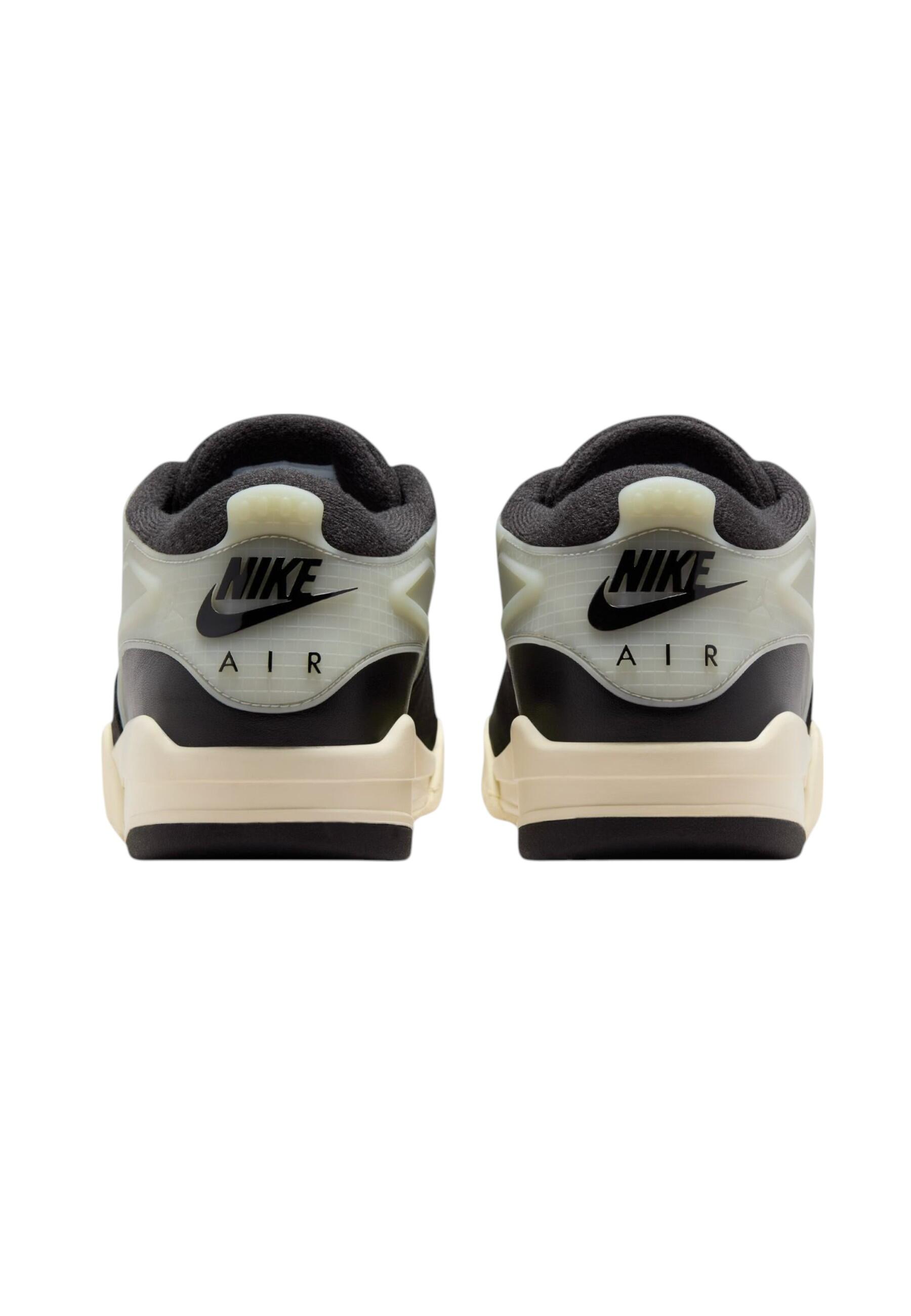 Nike - Air Jordan 4RM Noir FQ7939-006 4/5