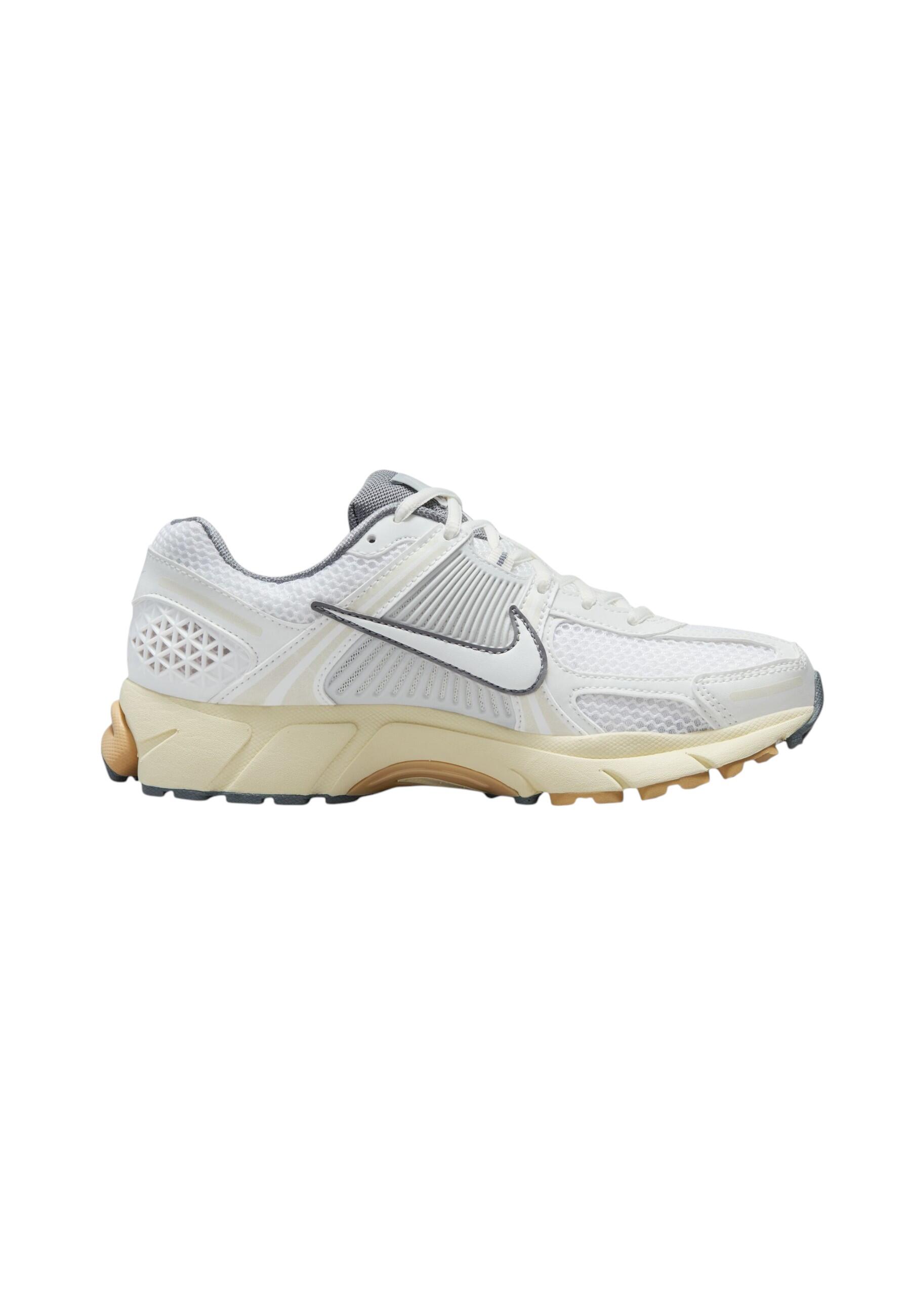 Nike Sportswear - Sneakers W NIKE ZOOM VOMERO 5 in sintetico per donna 2/5