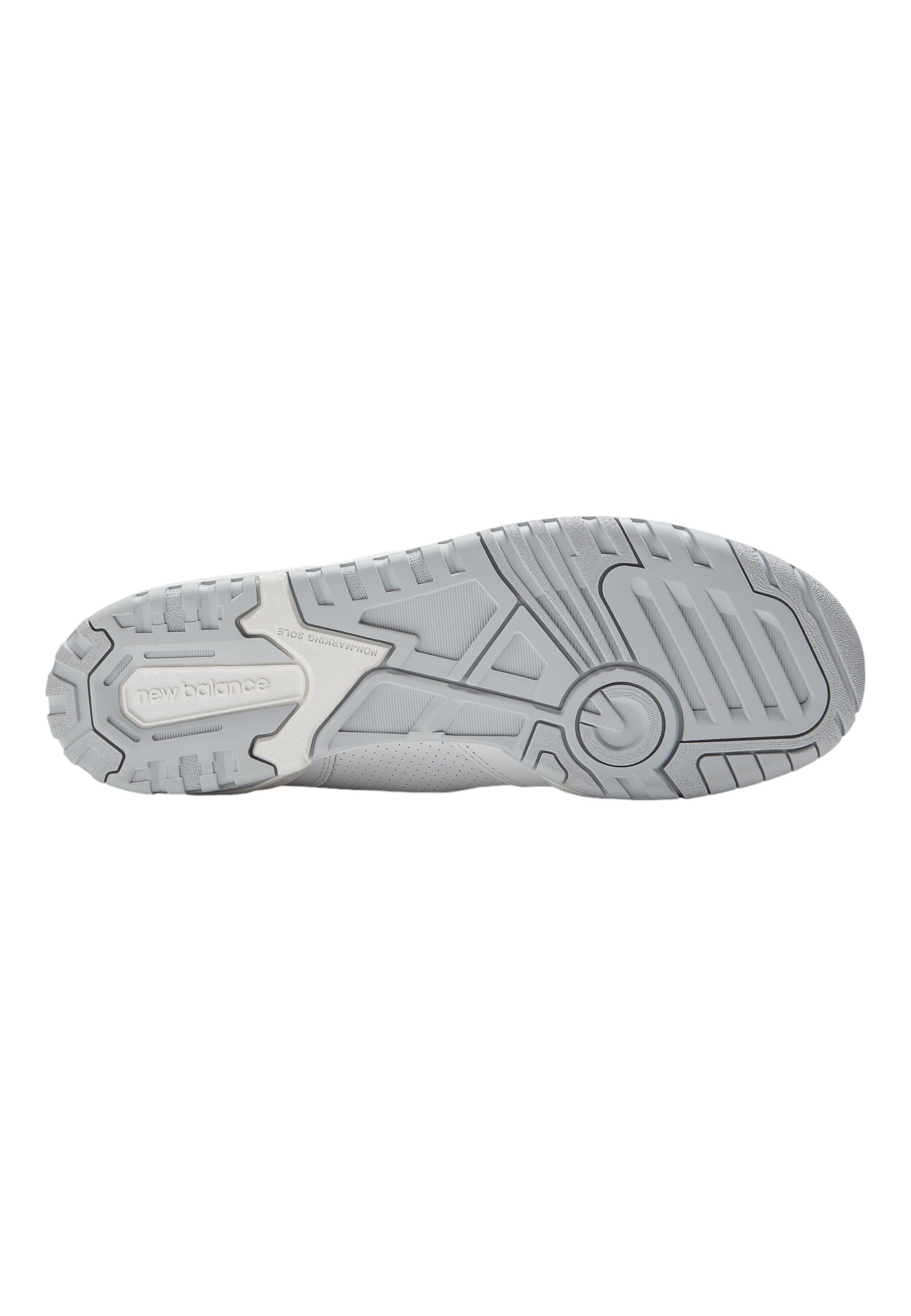 Scarpe New Balance bianche in pelle lifestyle 5/5