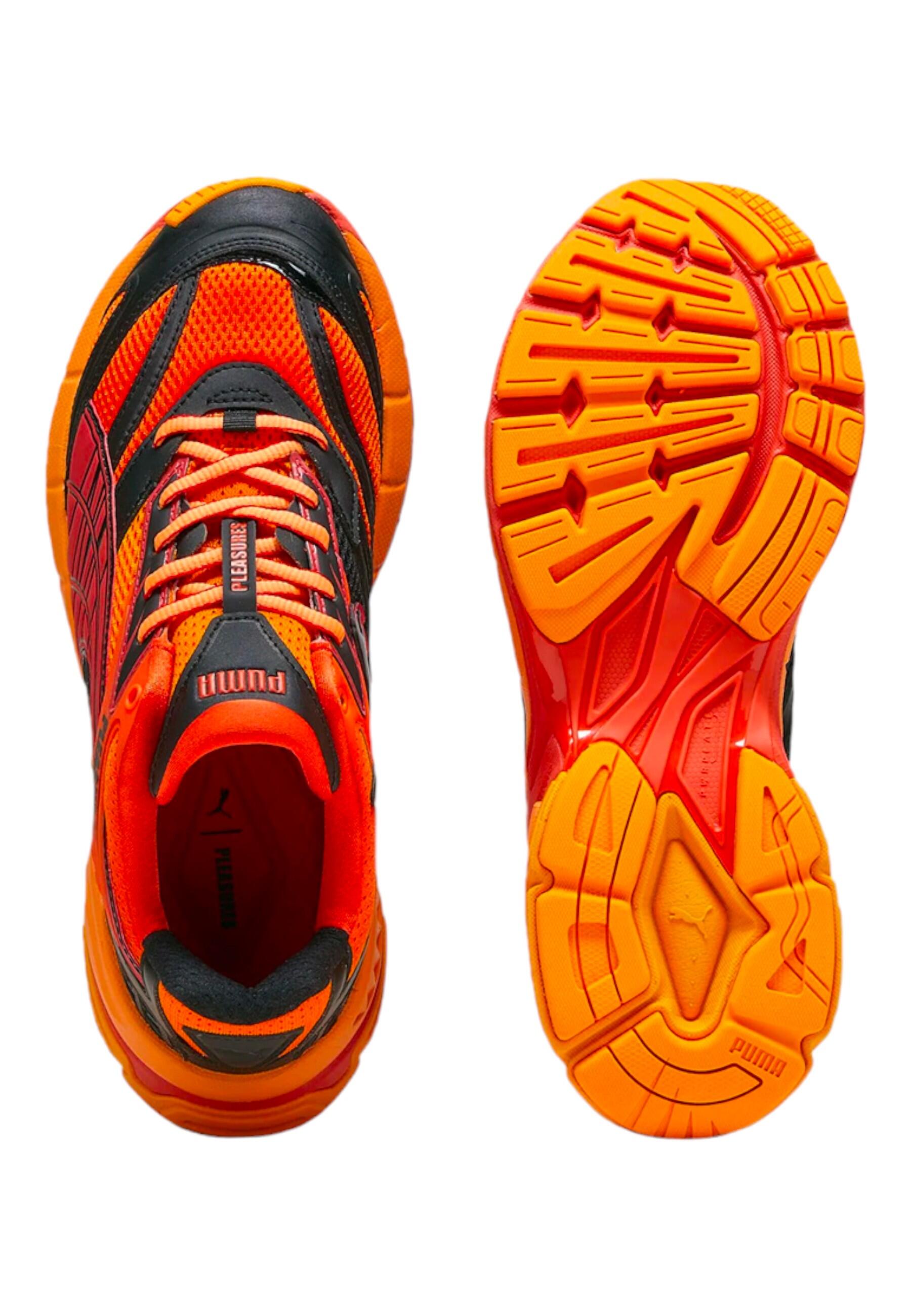 PUMA X Pleasures Velophasis Layers schoenen 4/7