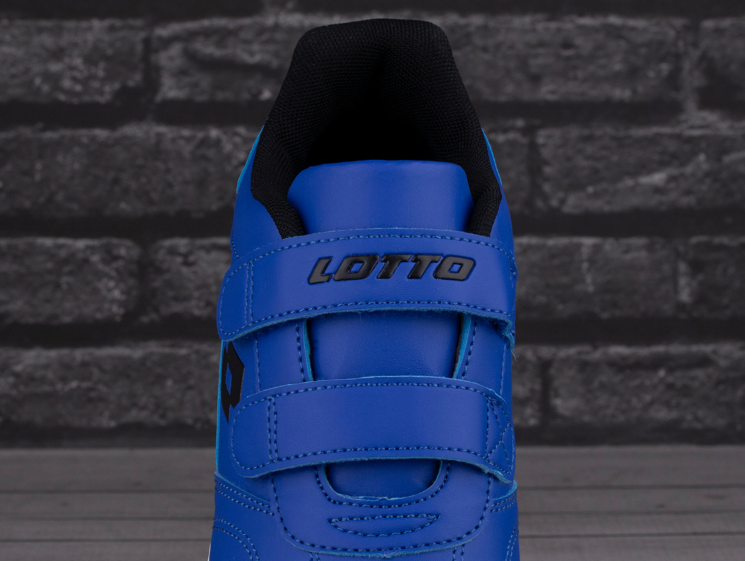 Scarpe da calcetto per ragazzi Lotto Pacer T 6/7