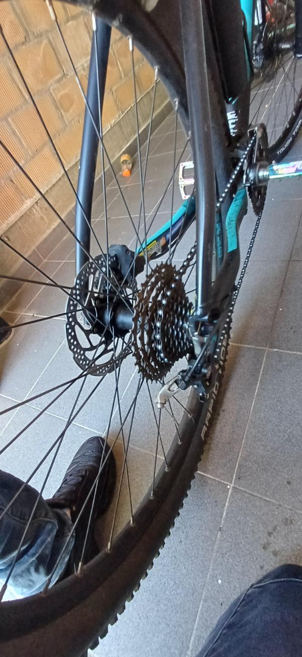 Tussen Particulieren - Mauntenbike bergmont 6/7
