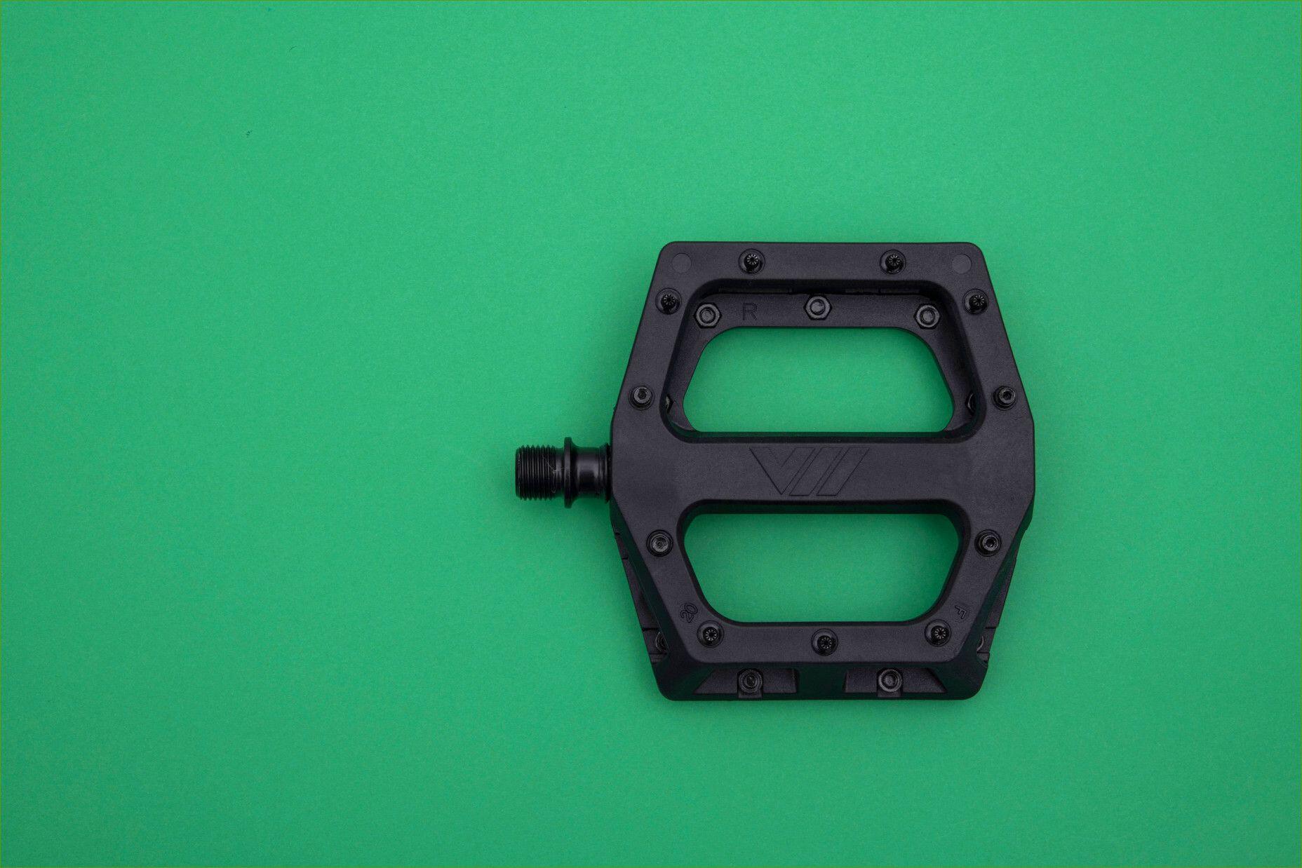 Paar DMR V11 Flat Pedalen Zwart 3/3