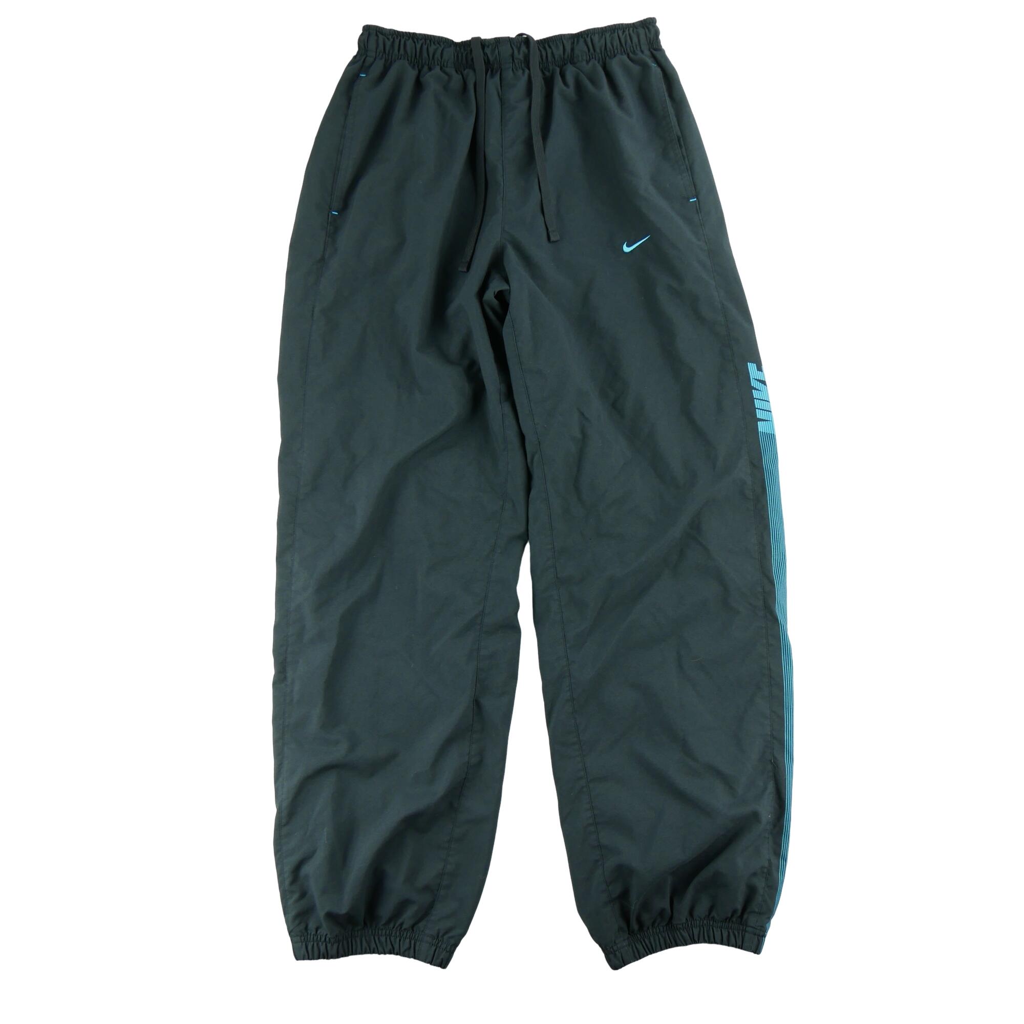 NIKE picture