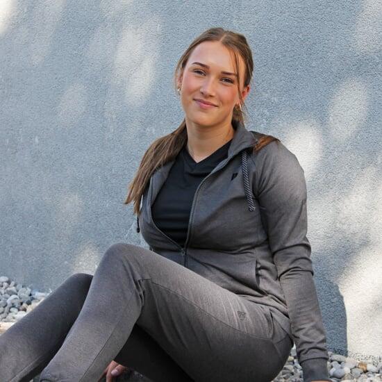 Dames multisport stretch vest met kraag. 3/5