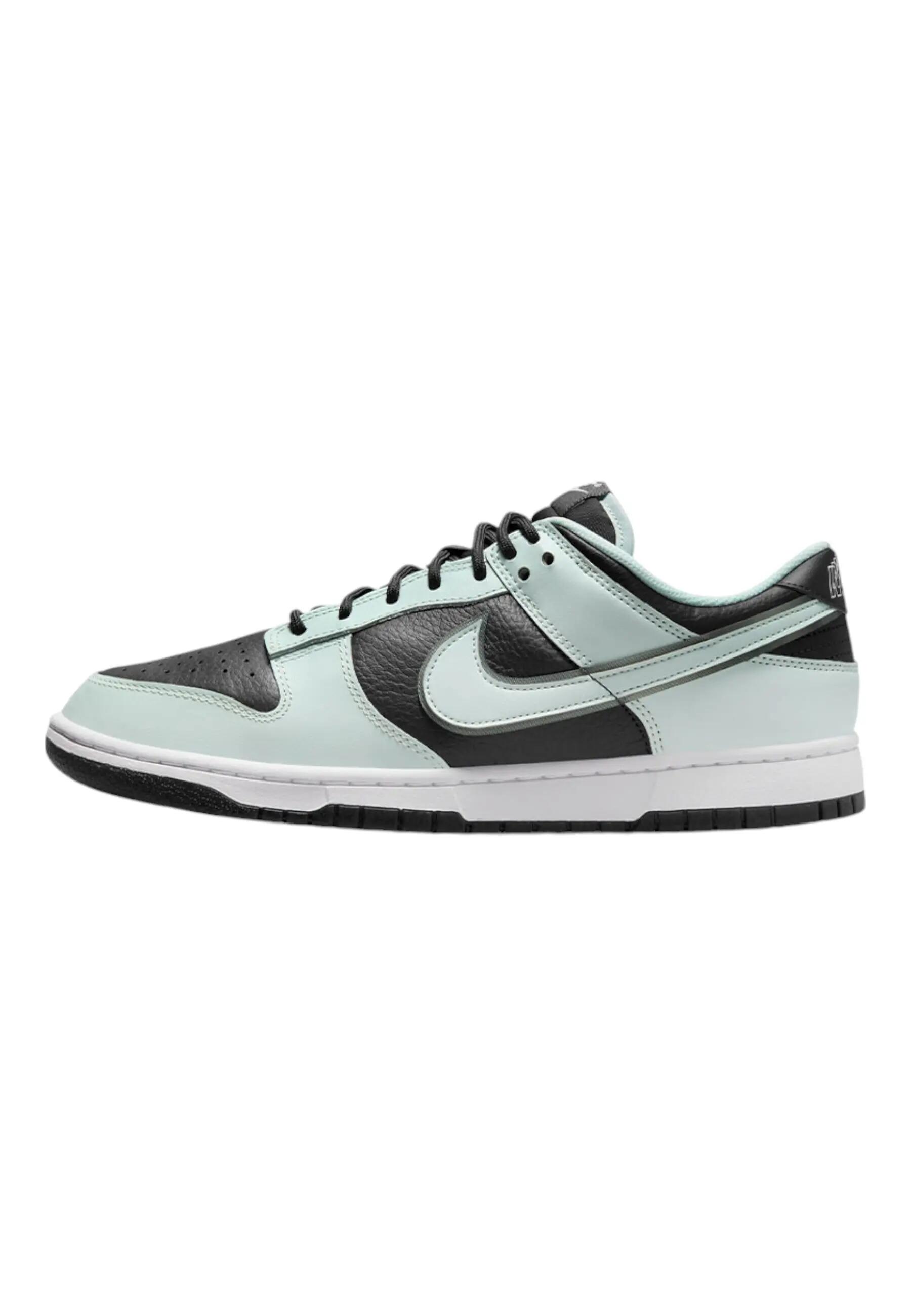 NIKE picture
