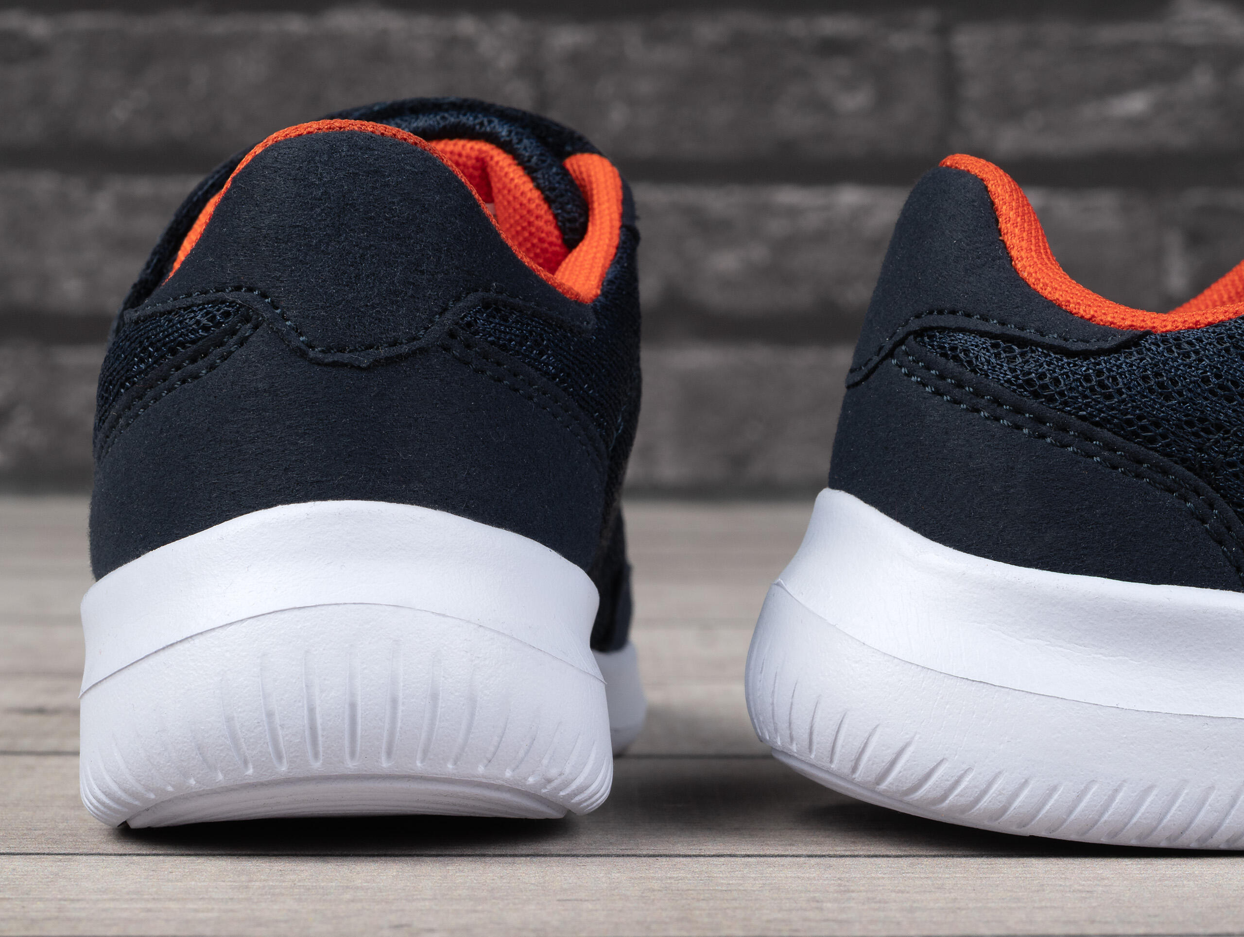 Buty dziecięce sportowe na rzep Lotto RELATE K 4/6