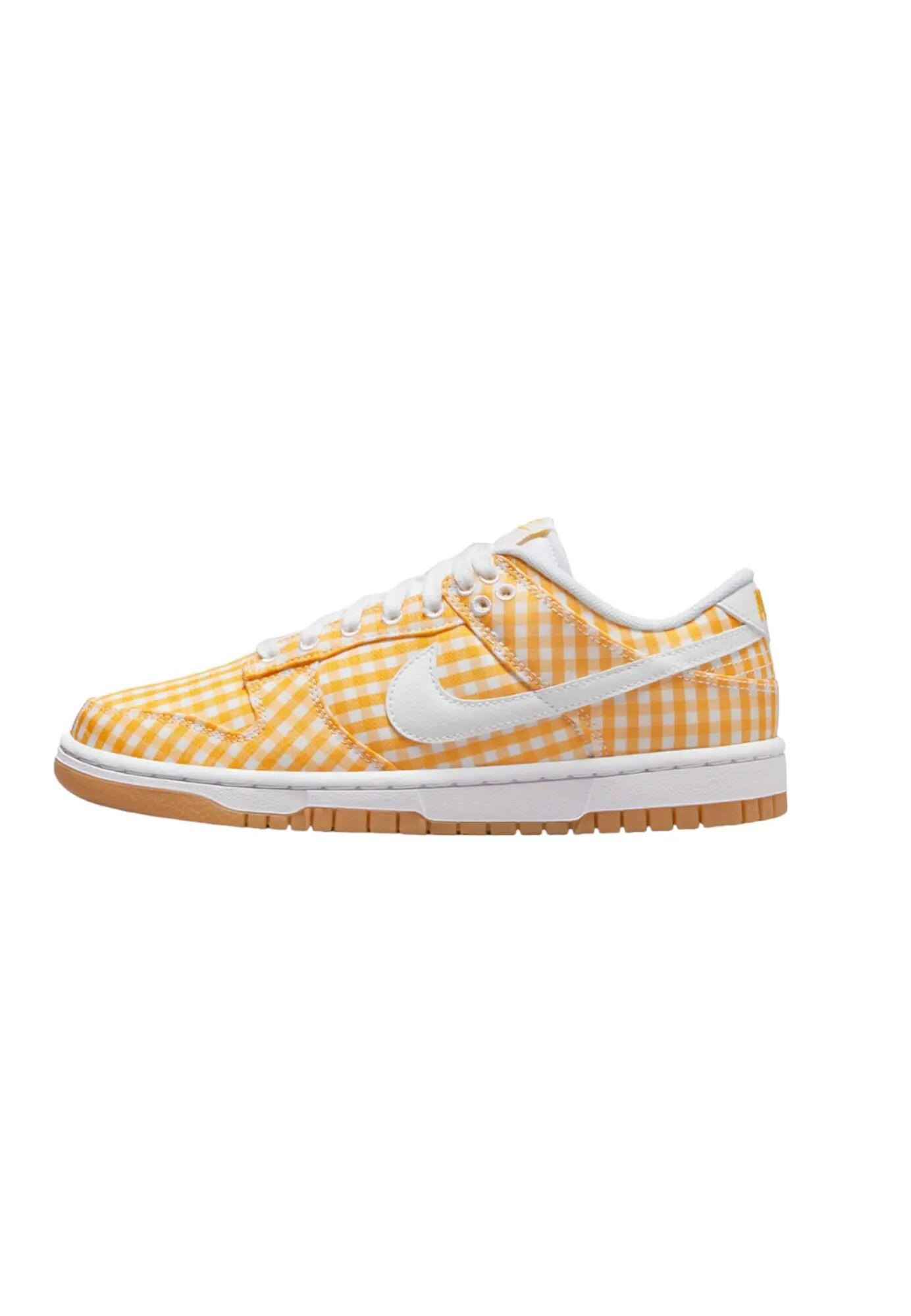NIKE picture