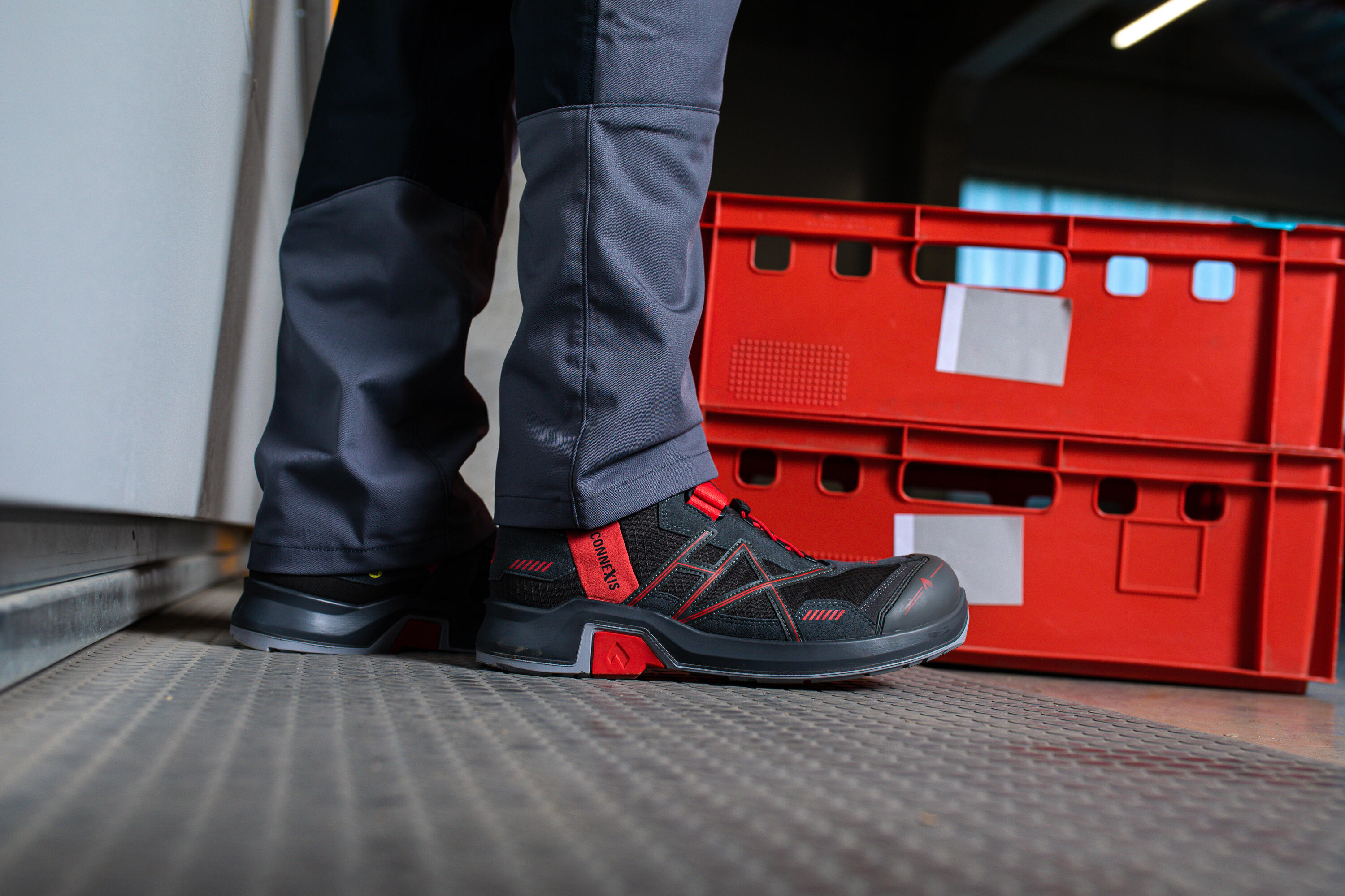HAIX zapatos de seguridad CONNEXIS Safety T S1 bajo gris-rojo 4/4
