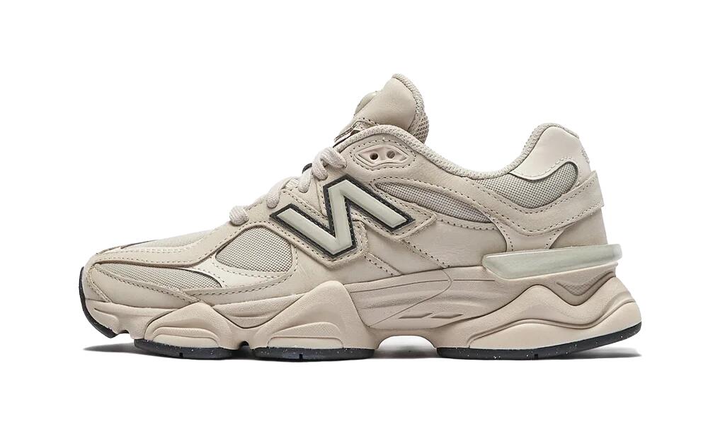 NEW BALANCE picture