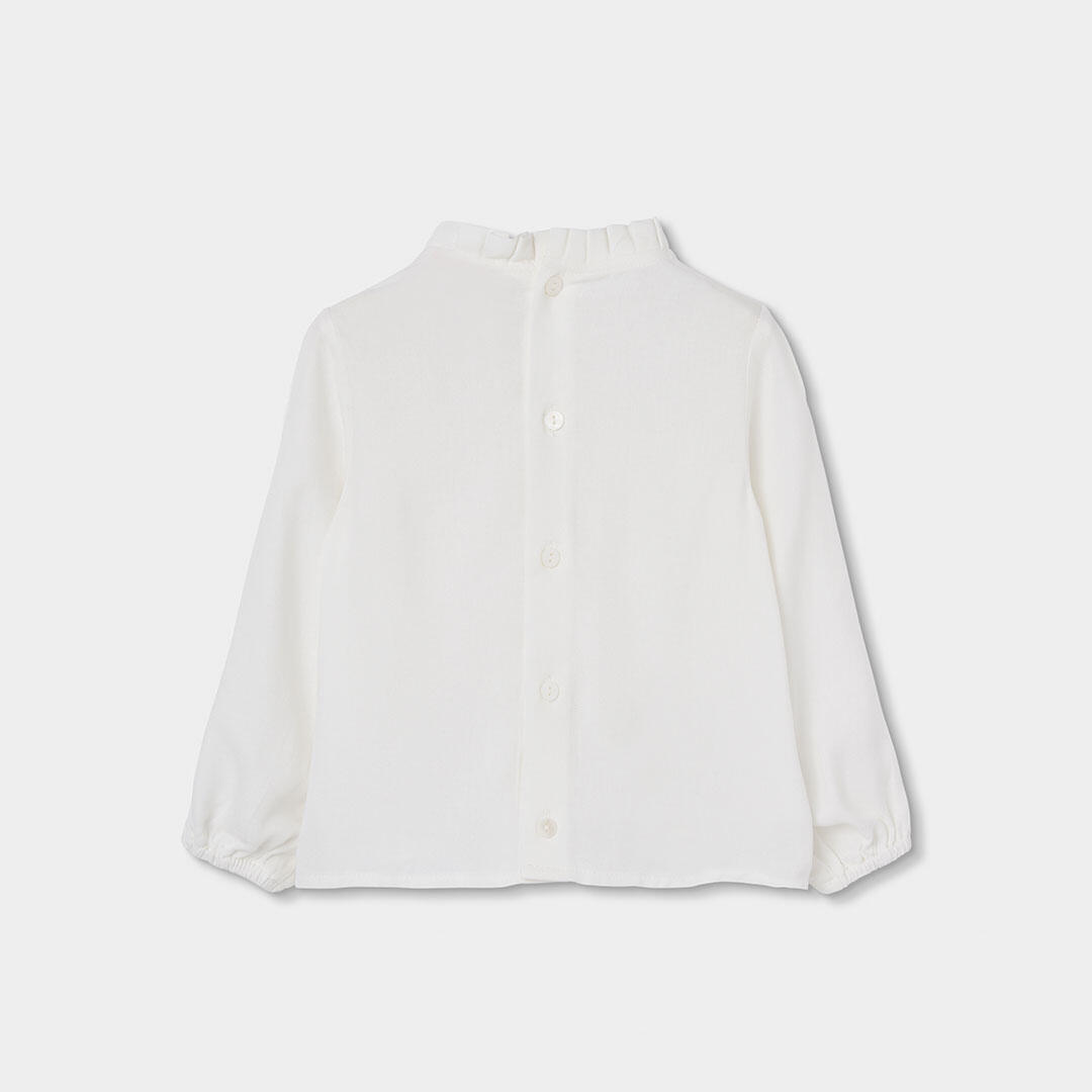 Blusa blanca con encaje y cuello fruncido 2/4