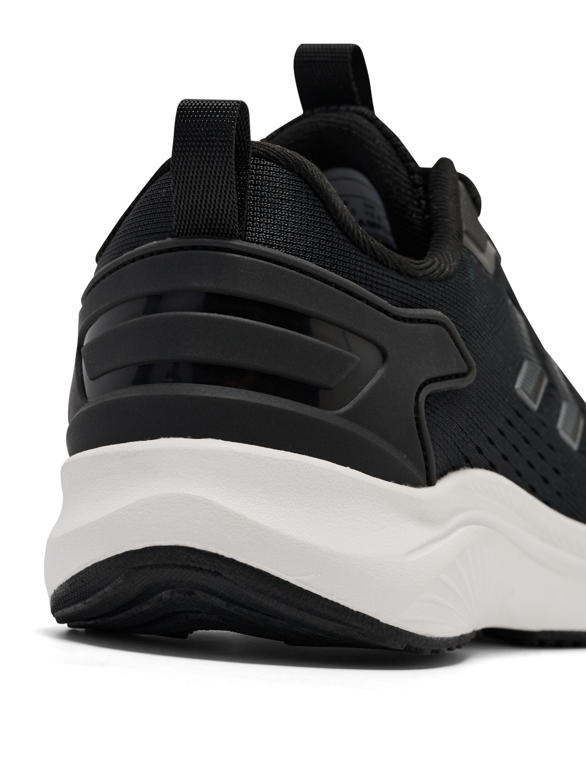 Sneakersy dla dzieci Hummel Bolt Tech LC 6/7