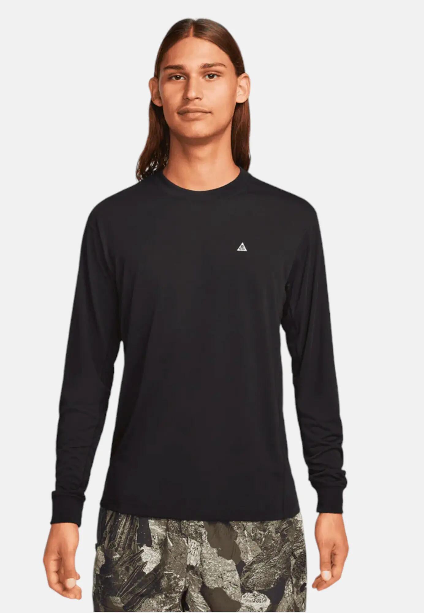 NIKE picture