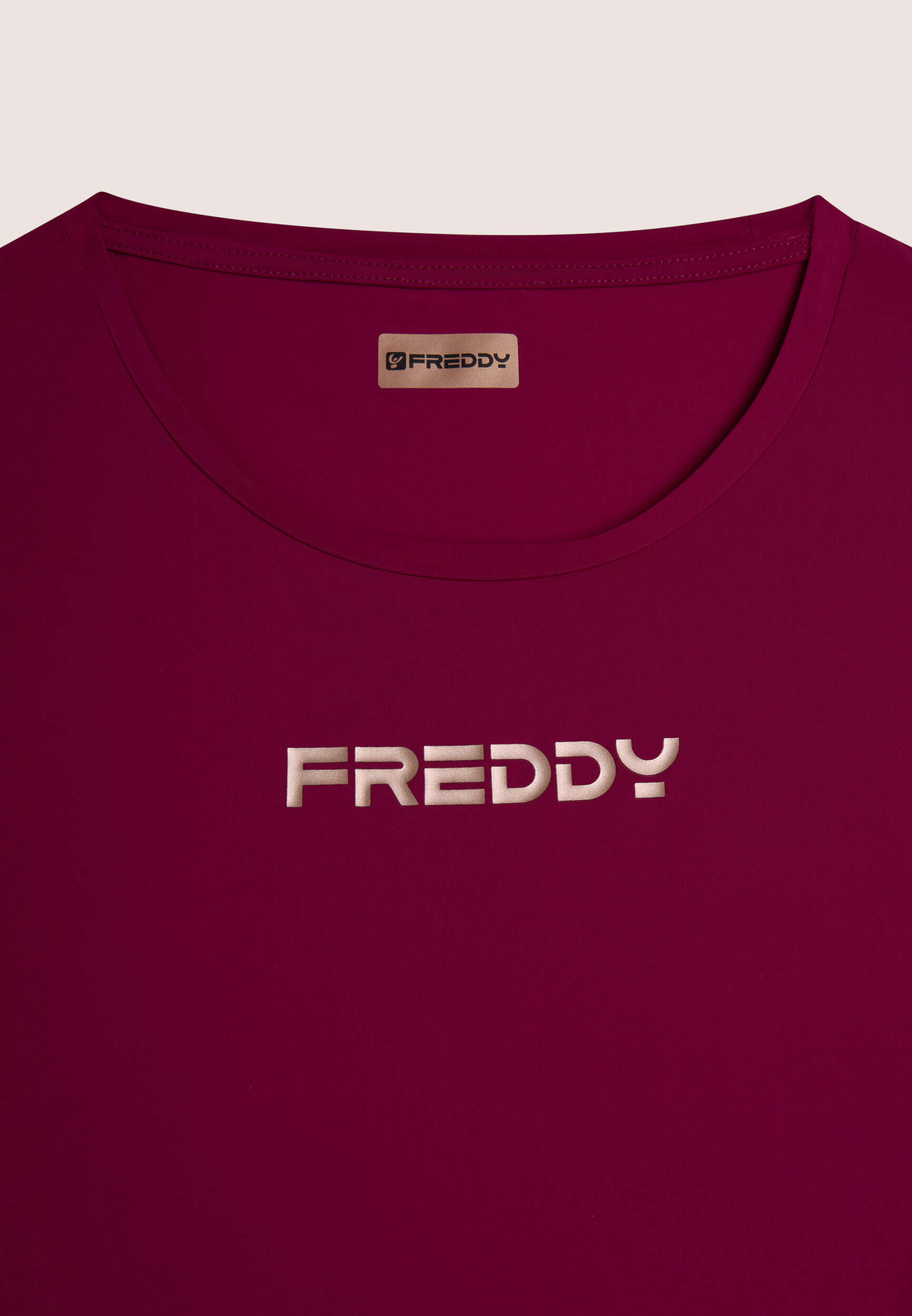 Camiseta recta en tejido técnico ligero 3/3