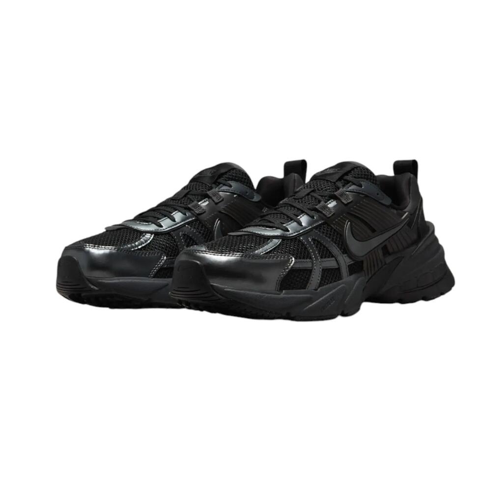 Nike Sportswear - Sneakers NIKE V2K RUN made of synthetic for man
