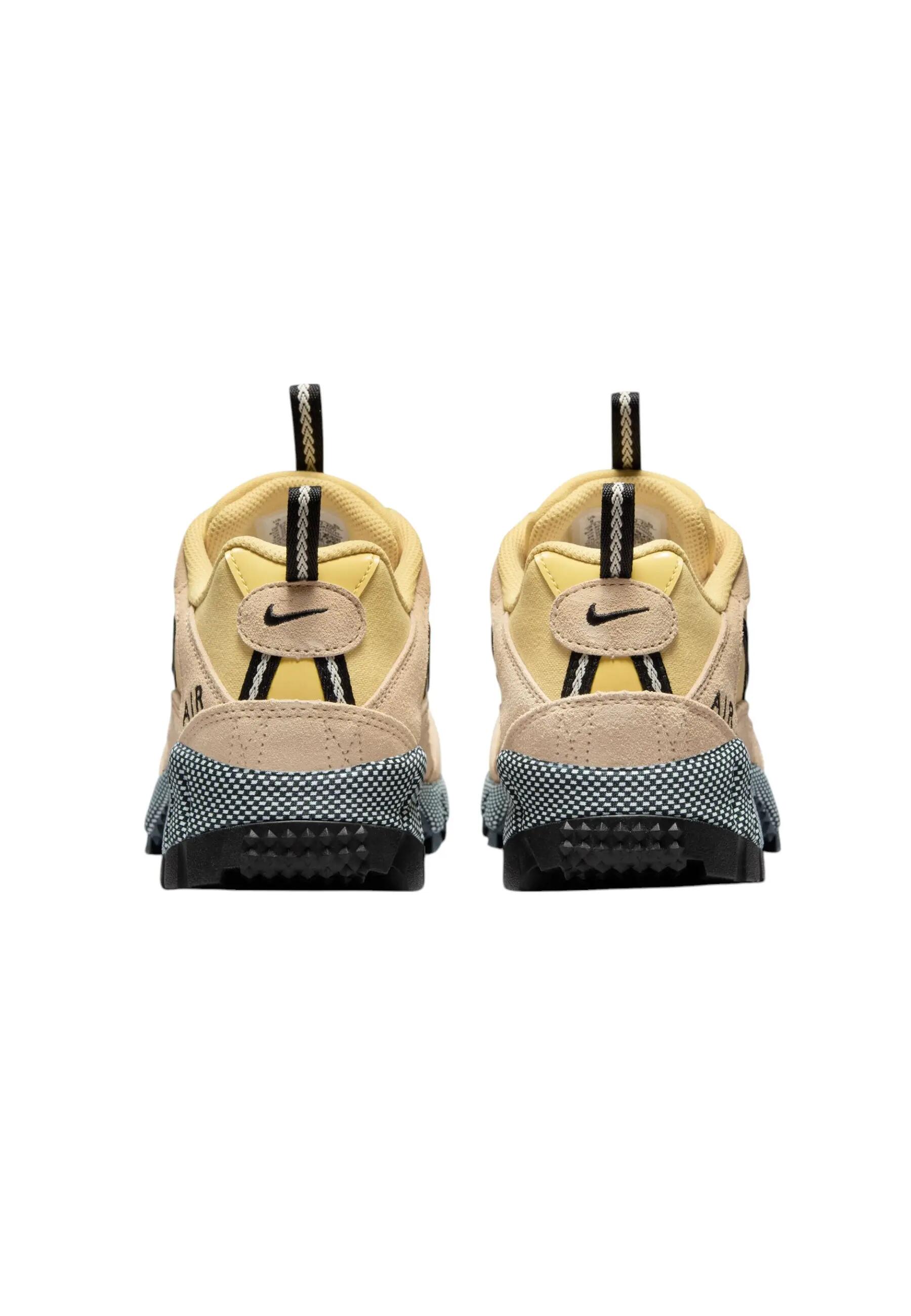 Sneakers Nike Sportswear W NIKE AIR HUMARA 4/5