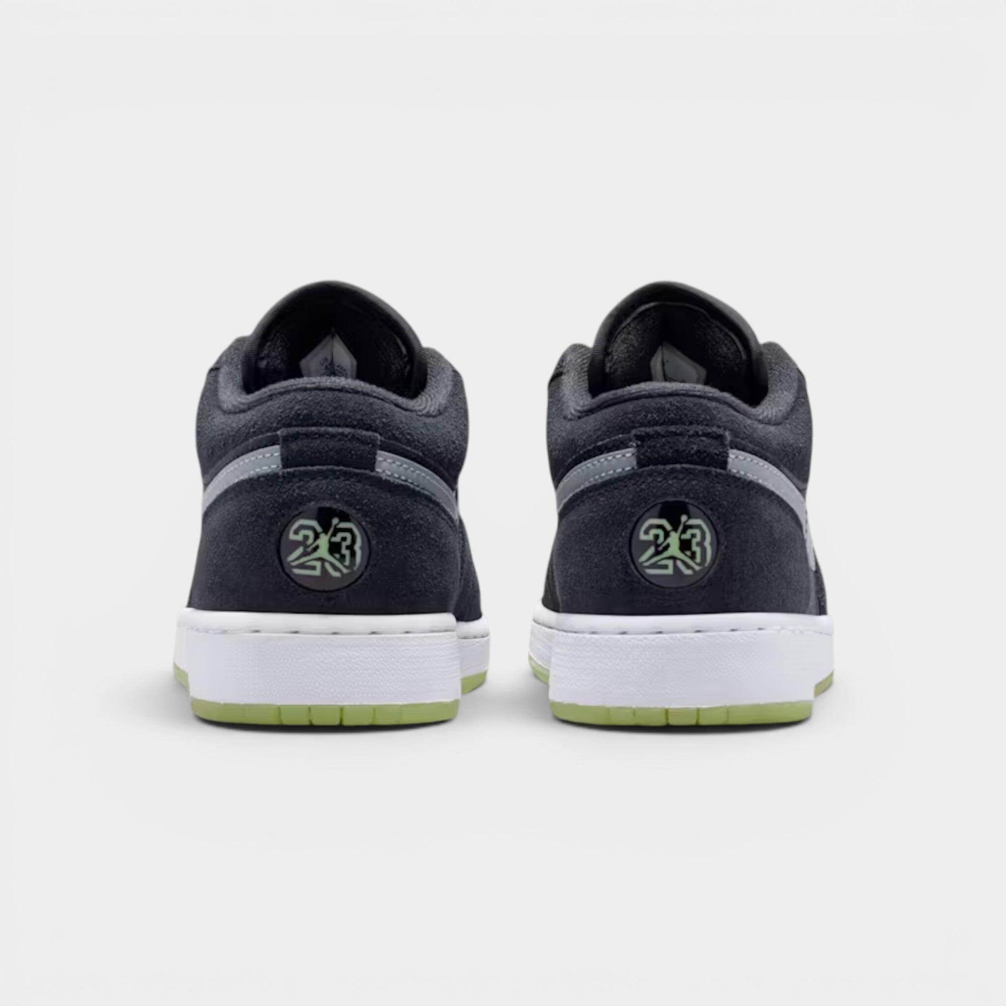 Jordan 1 Low Ss (GS) 3/4