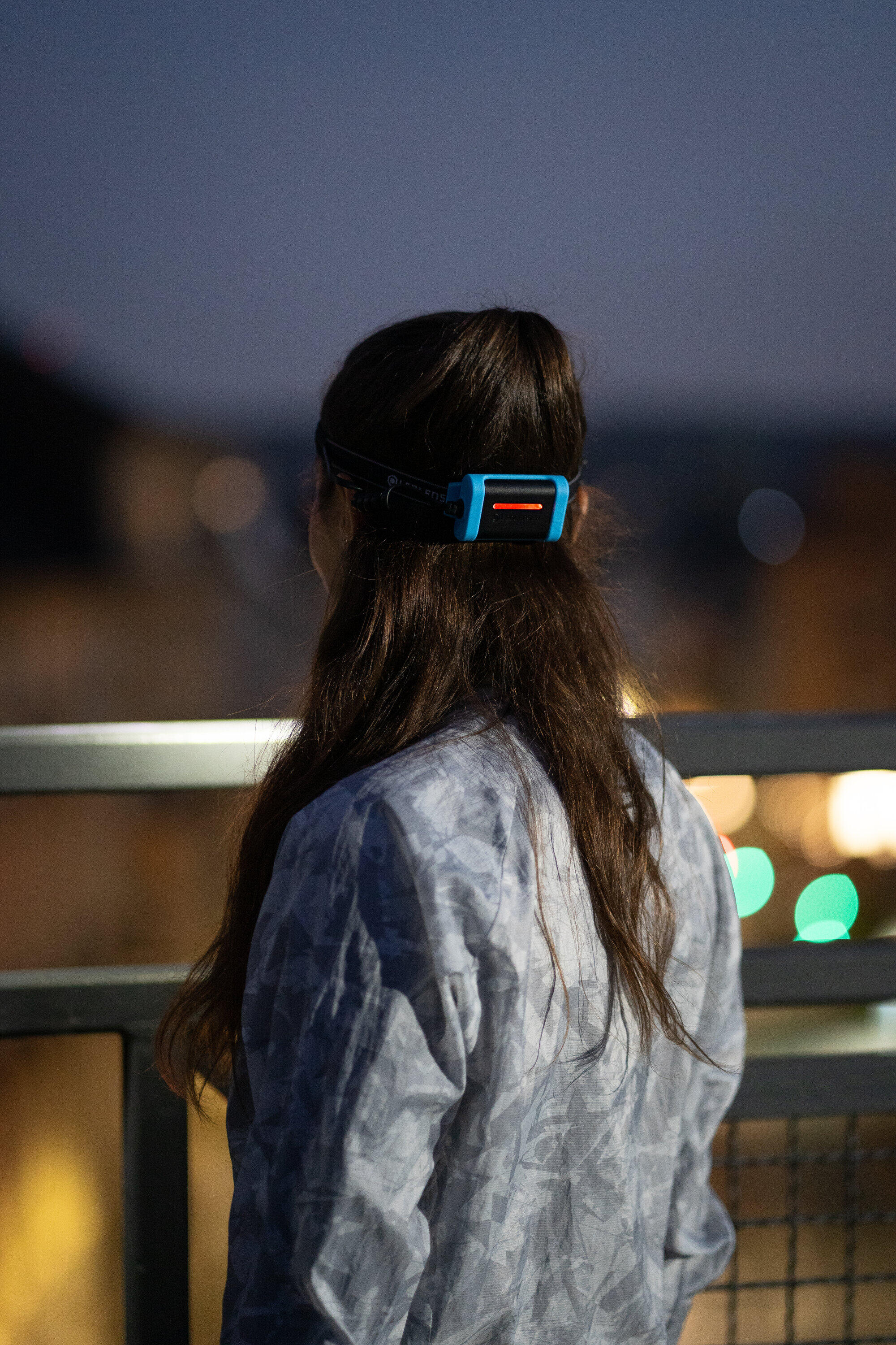 Lampe frontale LED à piles – Course à pied – 400lm, IP54, 80m, 1xAAA – NEO3 Bleu 7/7