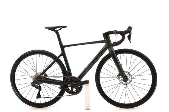 Vélo de route reconditionné · Addict RC 15 Di2 12V · Très bon état