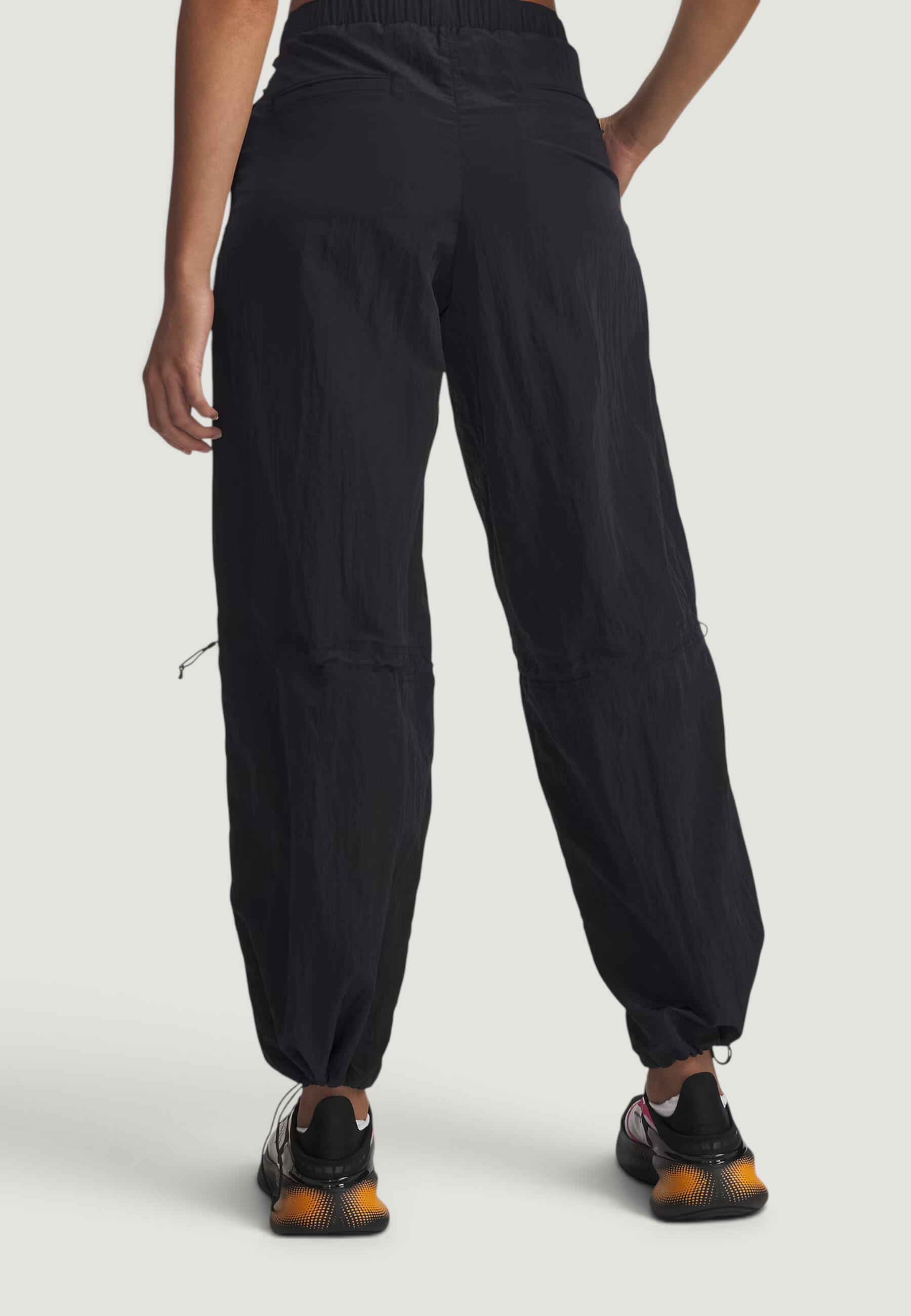 Pantaloni sportivi Donna UA Rival Woven Bungee Nero 2/4