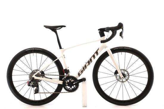 Refurbished Rennrad · Defy Advanced Pro 1 AXS 12V · Sehr guter Zustand
