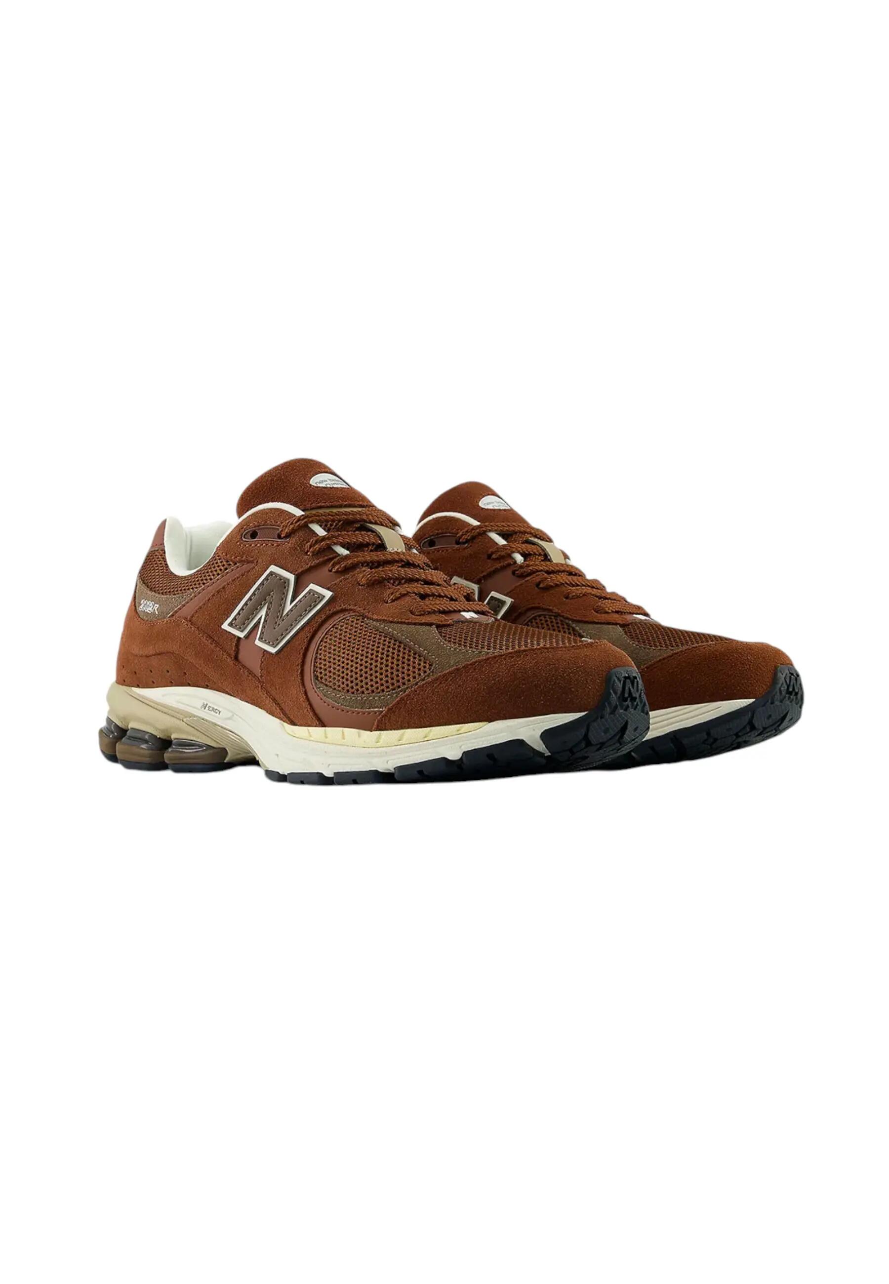 NEW BALANCE picture
