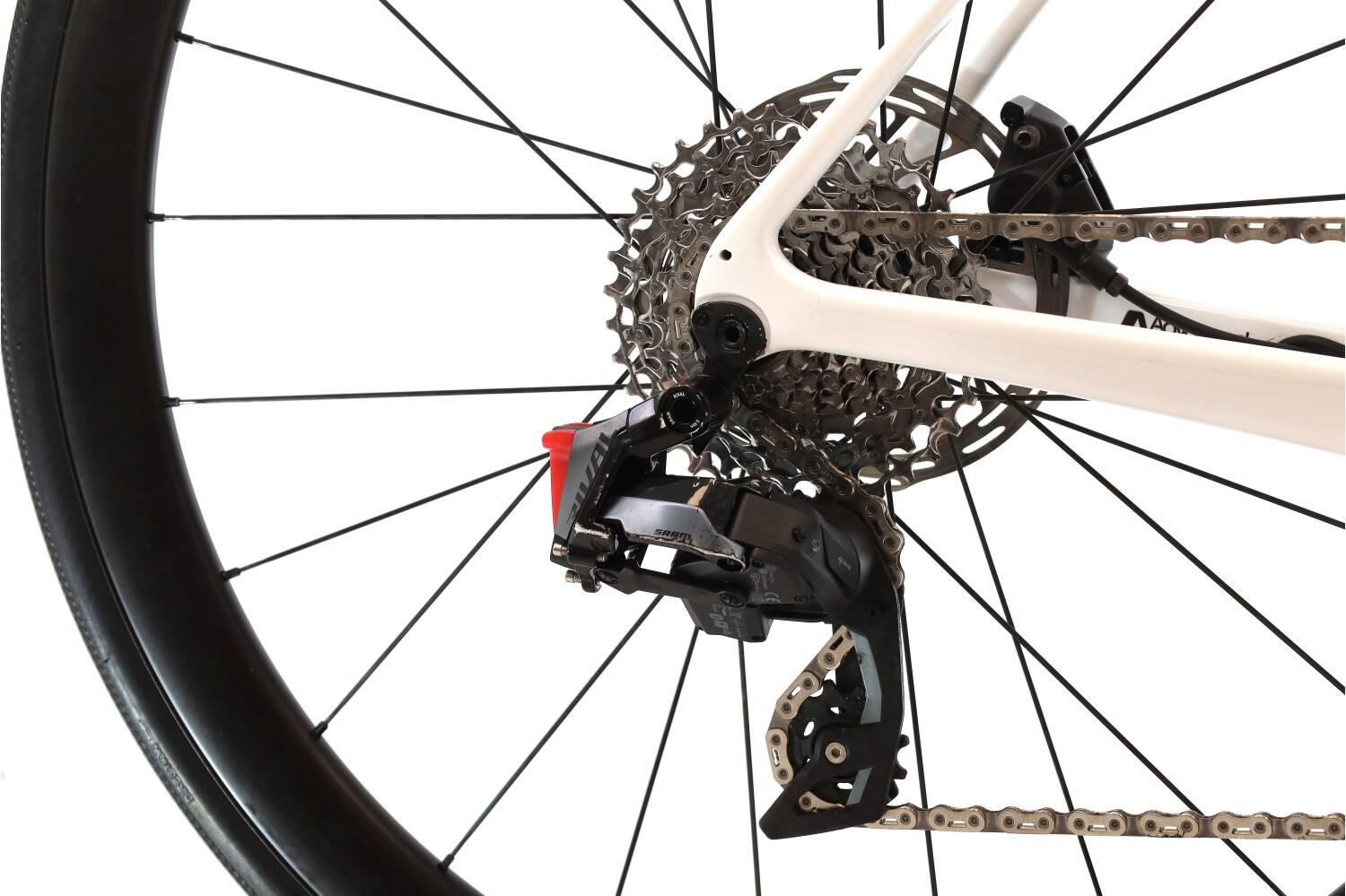Bici strada ricondizionata ·  Defy Advanced 1 AXS 12V · Ottimo stato 3/8