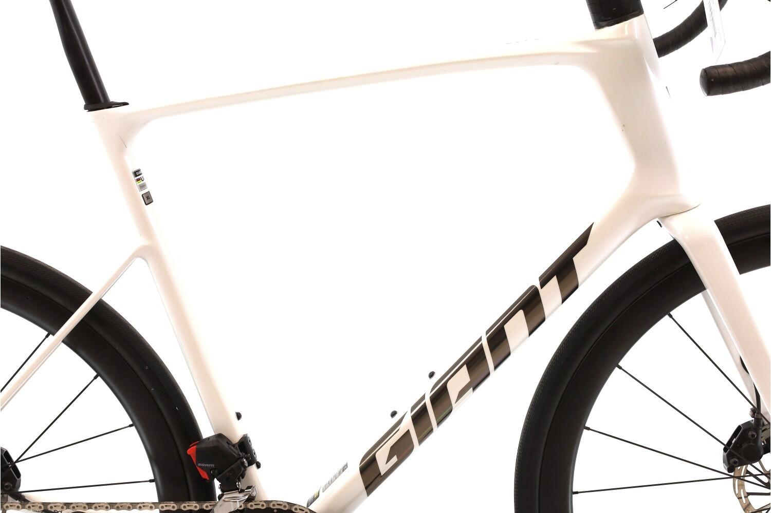 Bici strada ricondizionata ·  Defy Advanced 1 AXS 12V · Ottimo stato 2/8