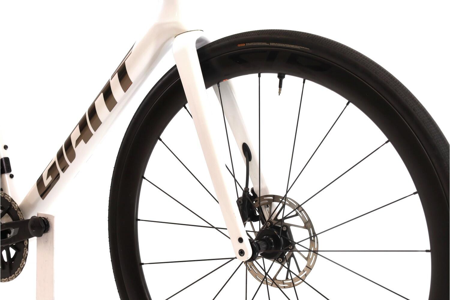 Bici strada ricondizionata ·  Defy Advanced 1 AXS 12V · Ottimo stato 5/8