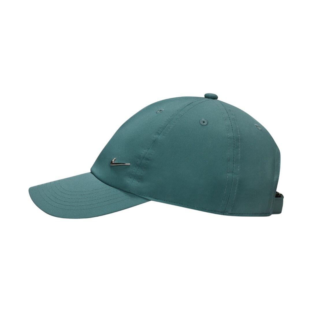 Nike czapka z daszkiem dri-fit club dla dzieci junior fb5064 382 morska 5/6
