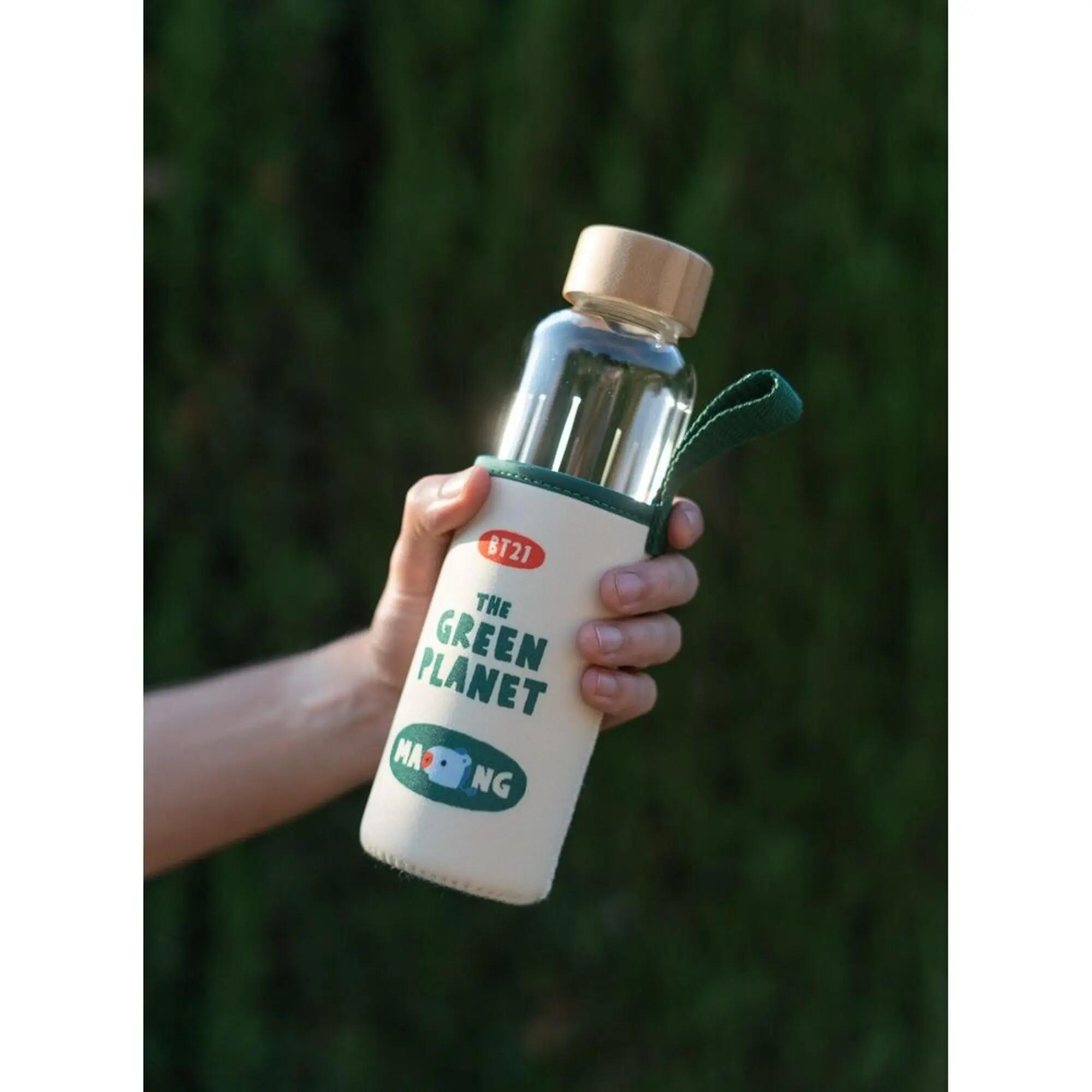 Botella de Cristal BT21 Mang con Funda de Neopreno y Tapón Bambú 0,5 L 3/3