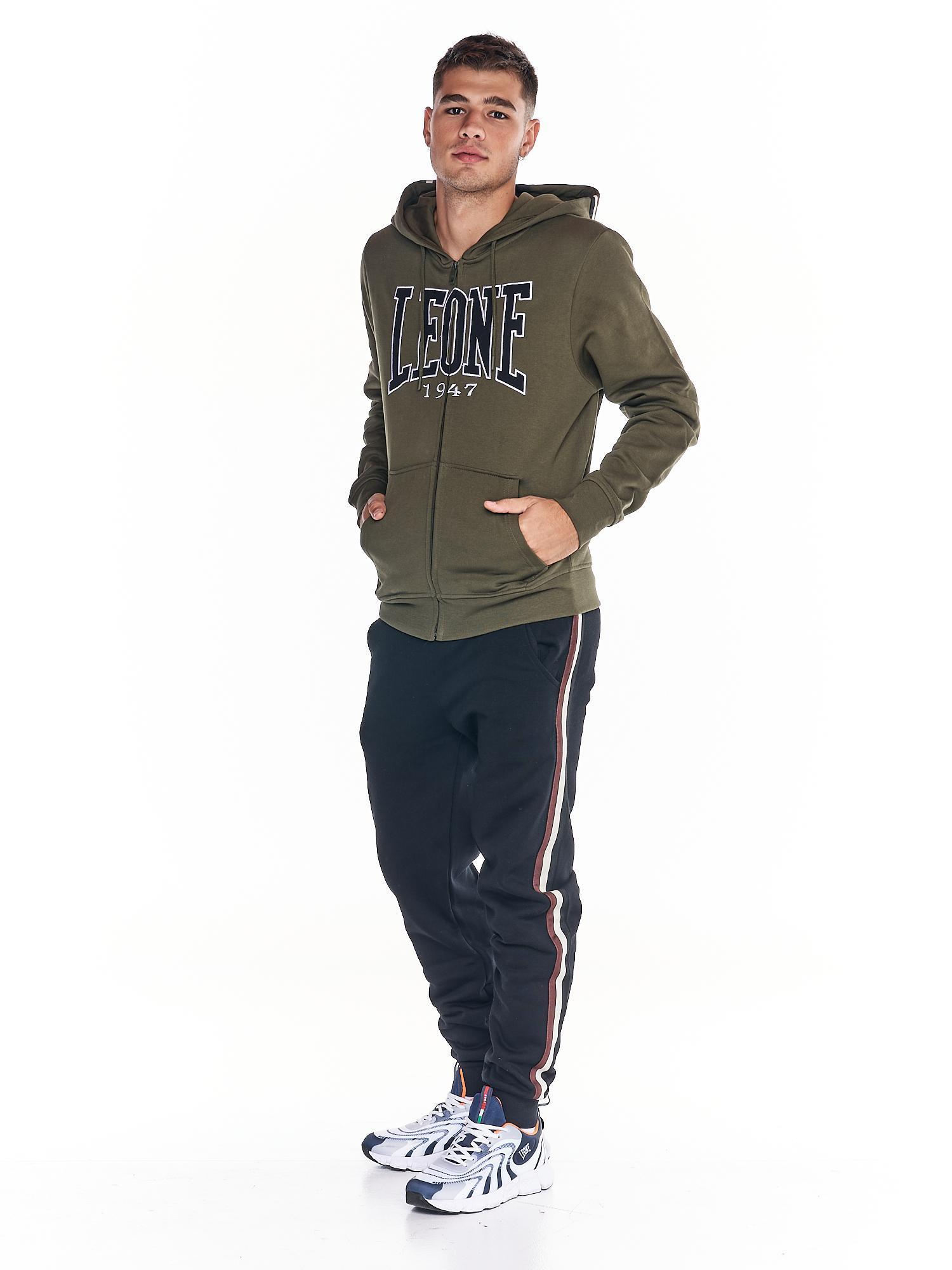 Chándal con capucha y cremallera completa para hombre en tonos tierra 3/6