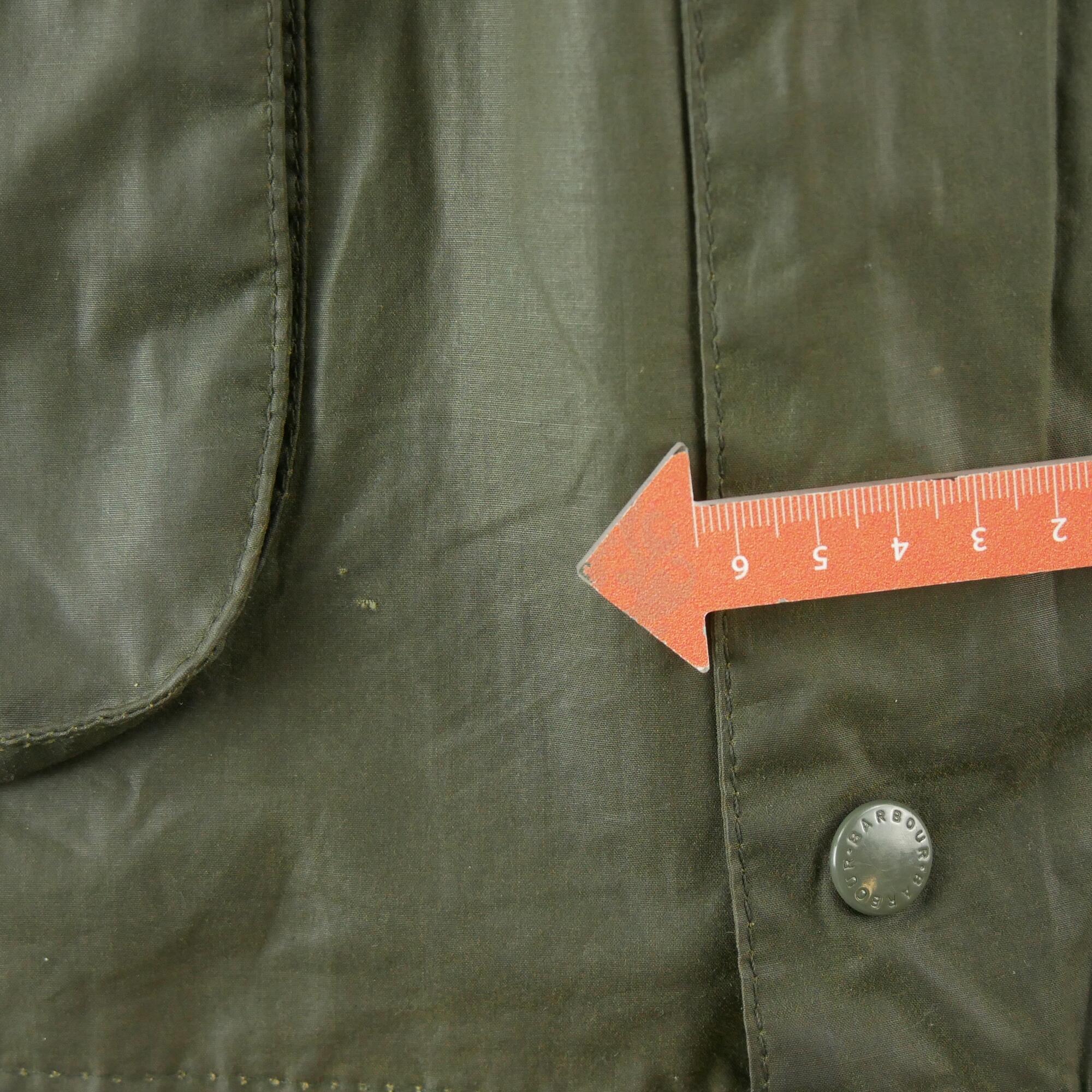 Second hand - Parka uomo Barbour cerato olivastro - Stato buono 4/7